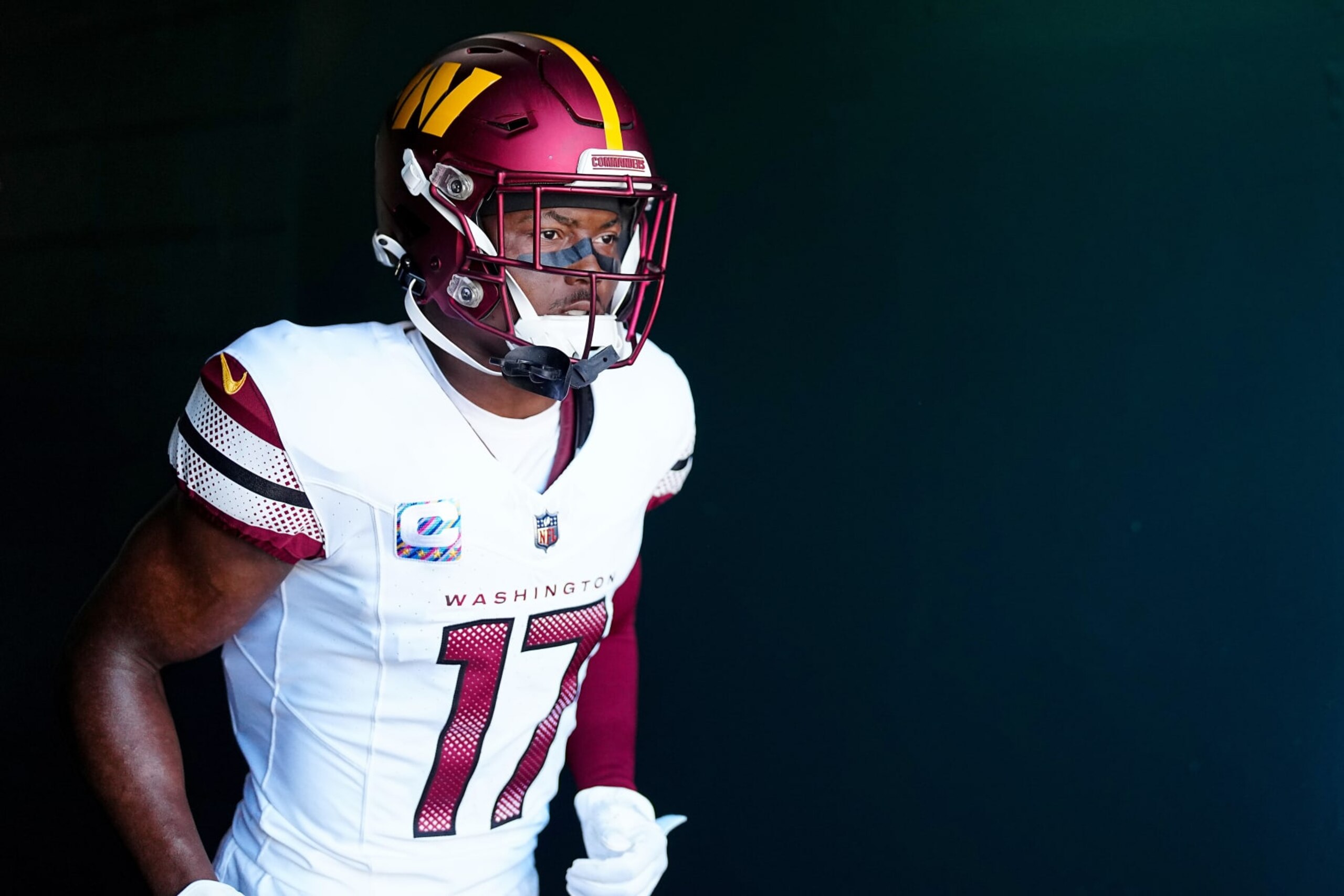 PHILADELPHIA, PENNSYLVANIA - OCTOBER 01: Terry McLaurin #17 of the Washington Commanders exits the tunnel for the field before the game against the Philadelphia Eagles at Lincoln Financial Field on October 01, 2023 in Philadelphia, Pennsylvania. (Photo by Mitchell Leff/Getty Images)