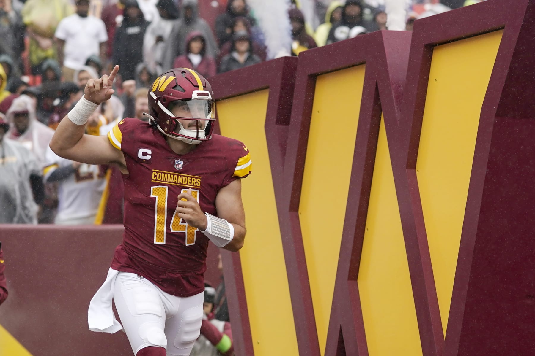 Commanders QB Sam Howell