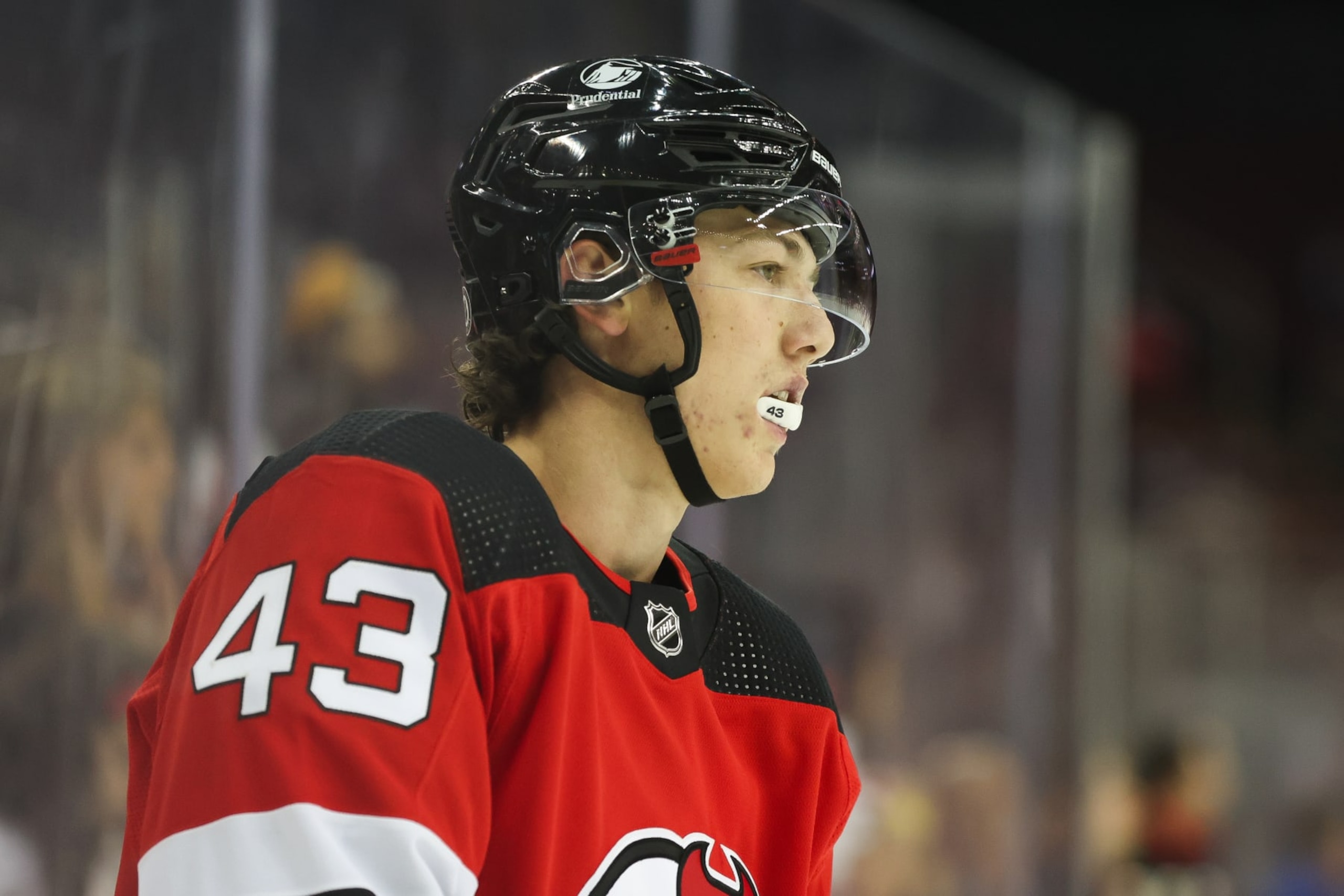 NEWARK, NJ - OCTOBER 02: New Jersey Devils defenseman Luke Hughes (43) warms up during a preseason game between the New York Islanders and New Jersey Devils on October 2, 2023 at Prudential Center in the Newark, New Jersey.(Photo by Andrew Mordzynski/Icon Sportswire via Getty Images)