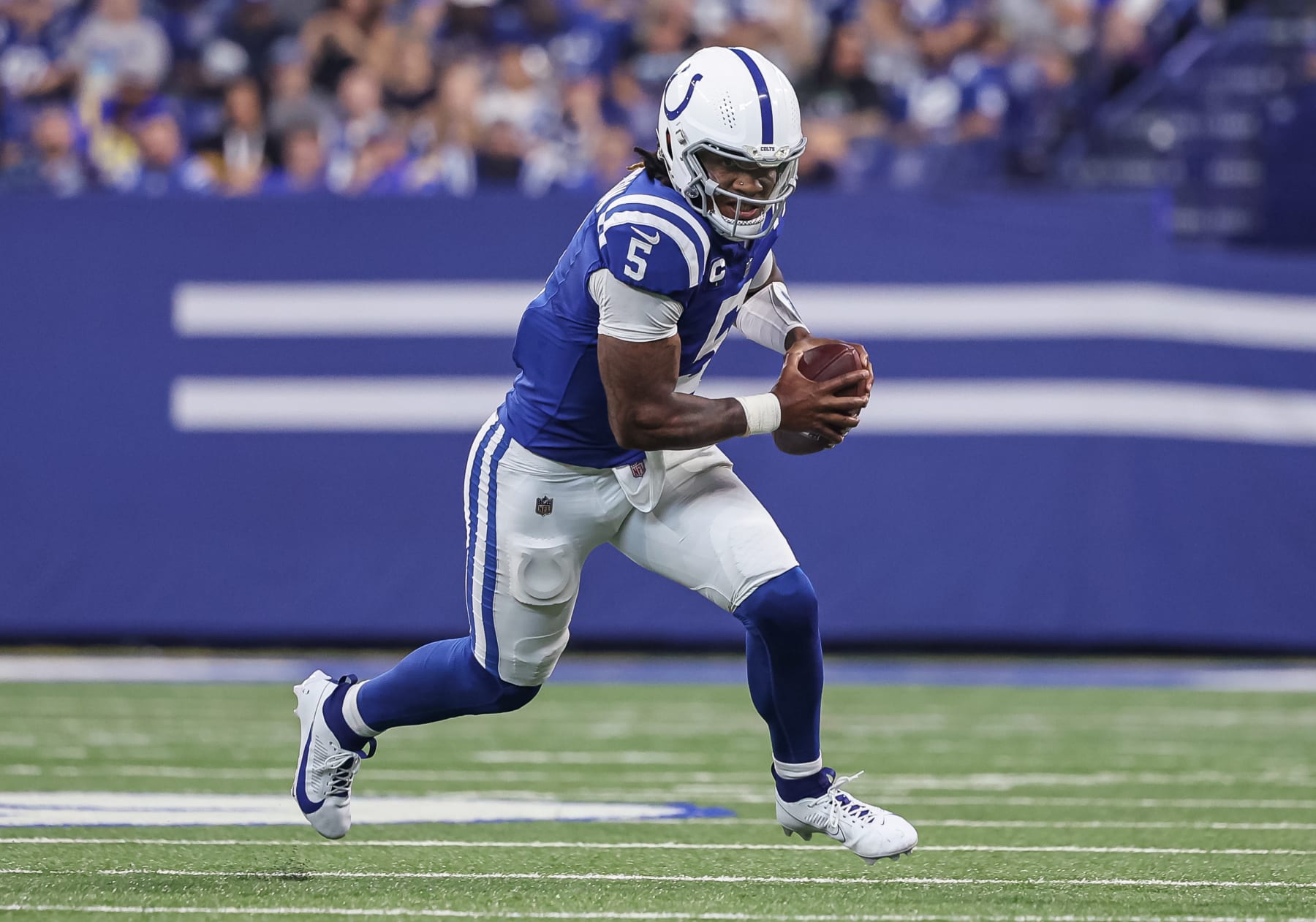 INDIANAPOLIS, INDIANA - OCTOBER 1: Anthony Richardson #5 of the Indianapolis Colts runs the ball during the game against the Los Angeles Rams at Lucas Oil Stadium on October 1, 2023 in Indianapolis, Indiana. (Photo by Michael Hickey/Getty Images)
