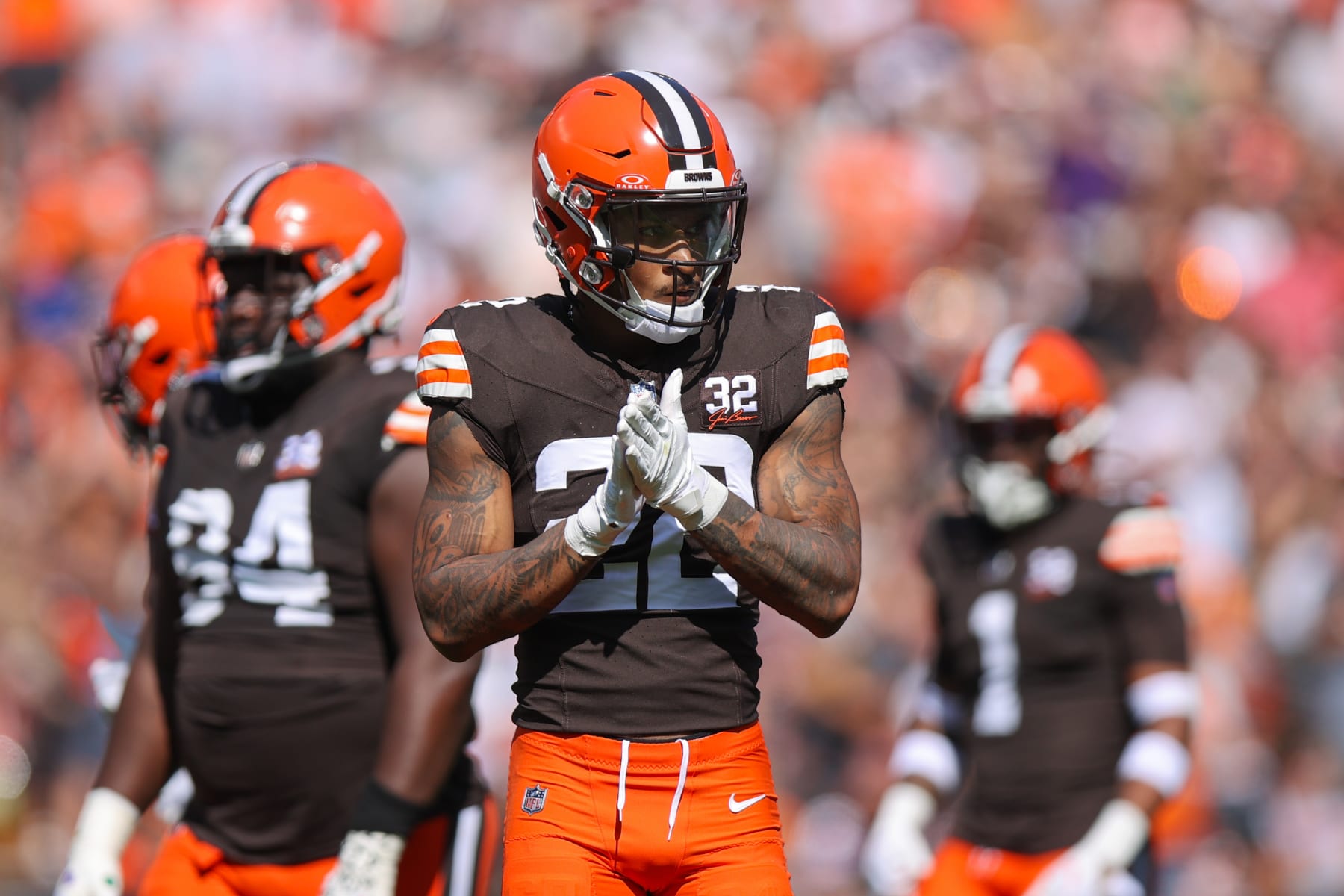 CLEVELAND, OH - OCTOBER 01: Cleveland Browns safety Grant Delpit (22) on the field during the first quarter of the National Football League game between the Baltimore Ravens and Cleveland Browns on October 1, 2023, at Cleveland Browns Stadium in Cleveland, OH. (Photo by Frank Jansky/Icon Sportswire via Getty Images)