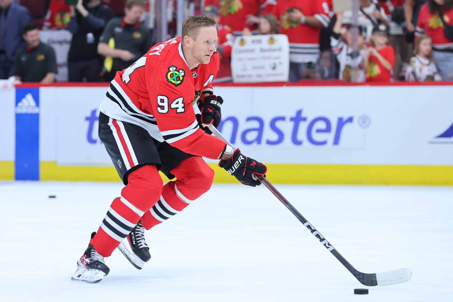 CHICAGO, ILLINOIS - OCTOBER 03: Corey Perry #94 of the Chicago Blackhawks warms up prior to the preseason game against the Detroit Red Wings at the United Center on October 03, 2023 in Chicago, Illinois. (Photo by Michael Reaves/Getty Images)