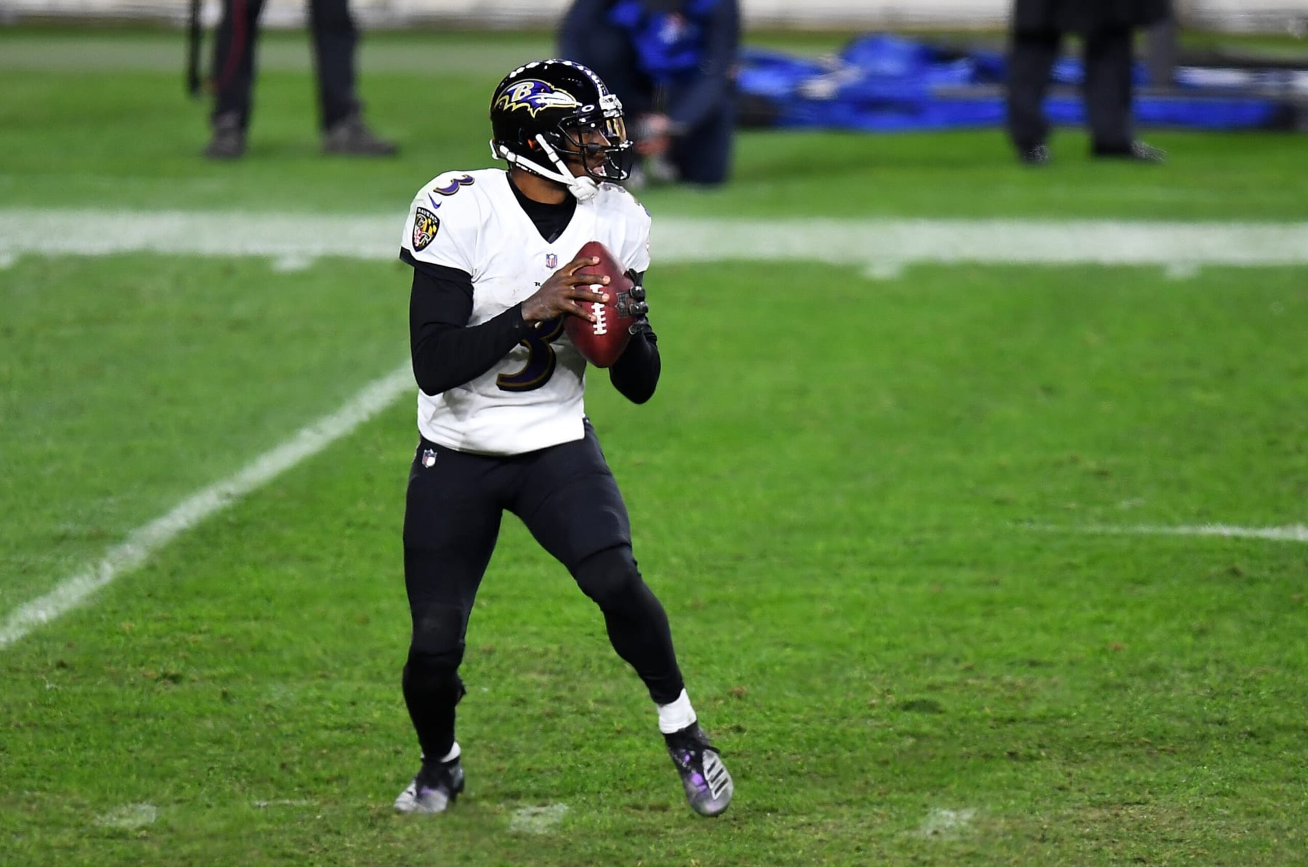 PITTSBURGH, PA - DECEMBER 02:  Robert Griffin III #3 of the Baltimore Ravens in action during the game against the Pittsburgh Steelers at Heinz Field on December 2, 2020 in Pittsburgh, Pennsylvania. (Photo by Joe Sargent/Getty Images)