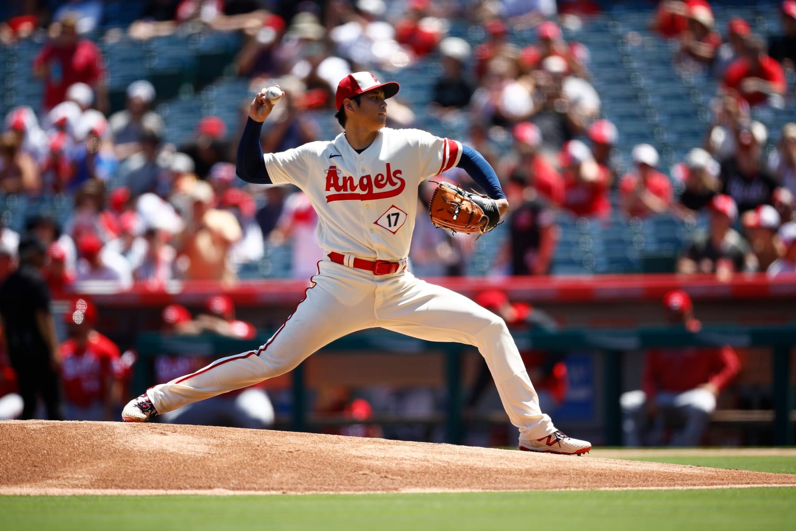 ANAHEIM, CALIFORNIA - AUGUST 23: Shohei Ohtani #17 of the Los Angeles Angels throws against the Cincinnati Reds in the first inning during game one of a doubleheader at Angel Stadium of Anaheim on August 23, 2023 in Anaheim, California. (Photo by Ronald Martinez/Getty Images) ANAHEIM, CALIFORNIA - AUGUST 23: Shohei Ohtani #17 of the Los Angeles Angels throws against the Cincinnati Reds in the first inning during game one of a doubleheader at Angel Stadium of Anaheim on August 23, 2023 in Anaheim, California. (Photo by Ronald Martinez/Getty Images)