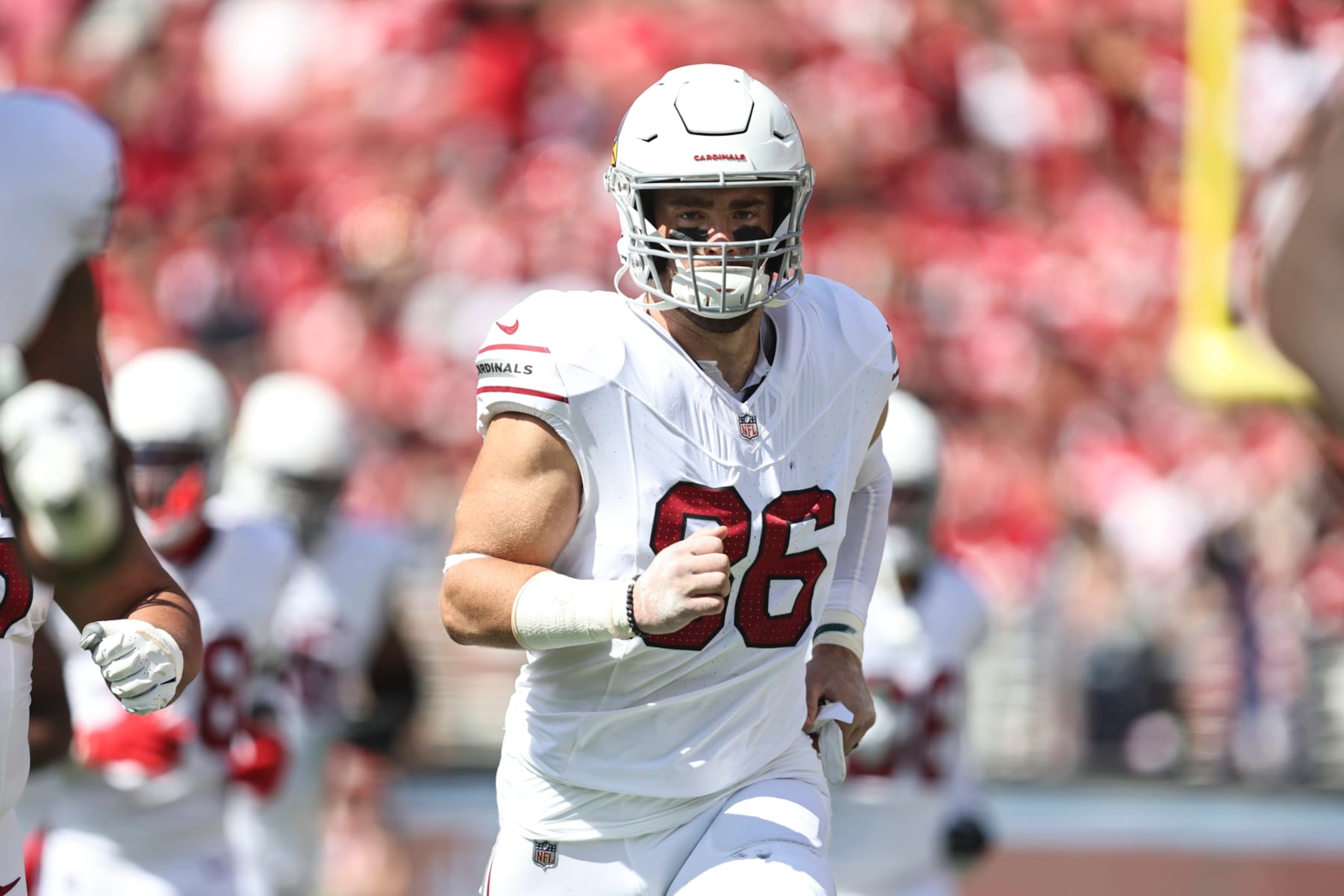 SANTA CLARA, CALIFORNIA - OCTOBER 01: Zach Ertz #86 of the Arizona Cardinals takes the field prior to an NFL football game between the San Francisco 49ers and the Arizona Cardinals at Levi's Stadium on October 01, 2023 in Santa Clara, California. (Photo by Michael Owens/Getty Images)
