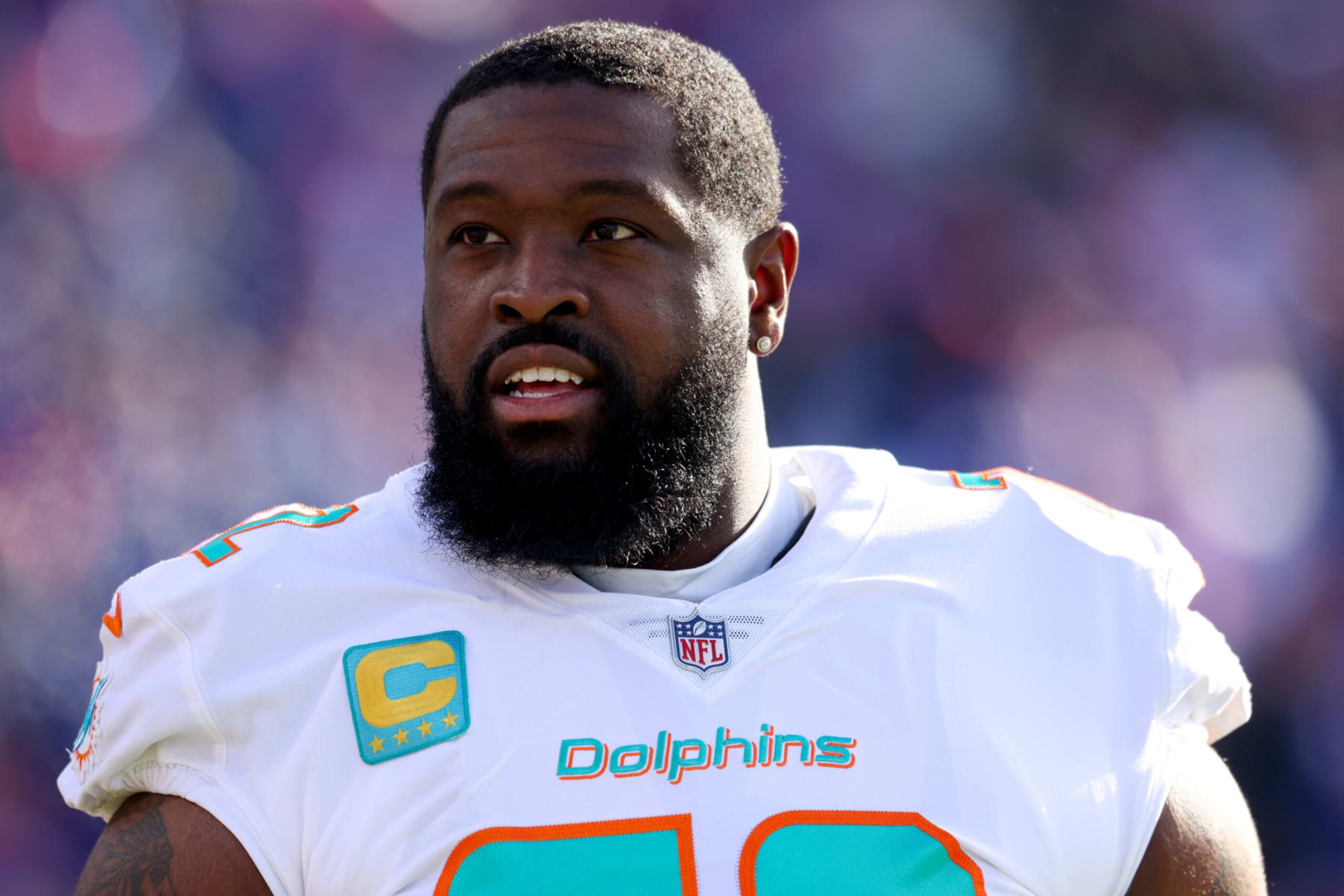 ORCHARD PARK, NEW YORK - JANUARY 15: Terron Armstead #72 of the Miami Dolphins looks on prior to a game against the Buffalo Bills in the AFC Wild Card playoff game at Highmark Stadium on January 15, 2023 in Orchard Park, New York. (Photo by Bryan M. Bennett/Getty Images)