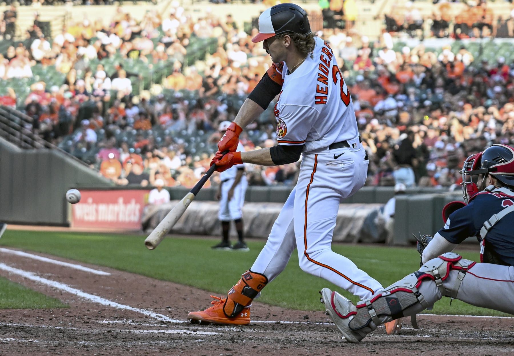 BALTIMORE, MD - October 01: Baltimore Orioles shortstop Gunnar Henderson (2) in action during the Boston Red Sox versus the Baltimore Orioles on October 1, 2023 at Oriole Park at Camden Yards in Baltimore, MD. (Photo by Mark Goldman/Icon Sportswire via Getty Images)
