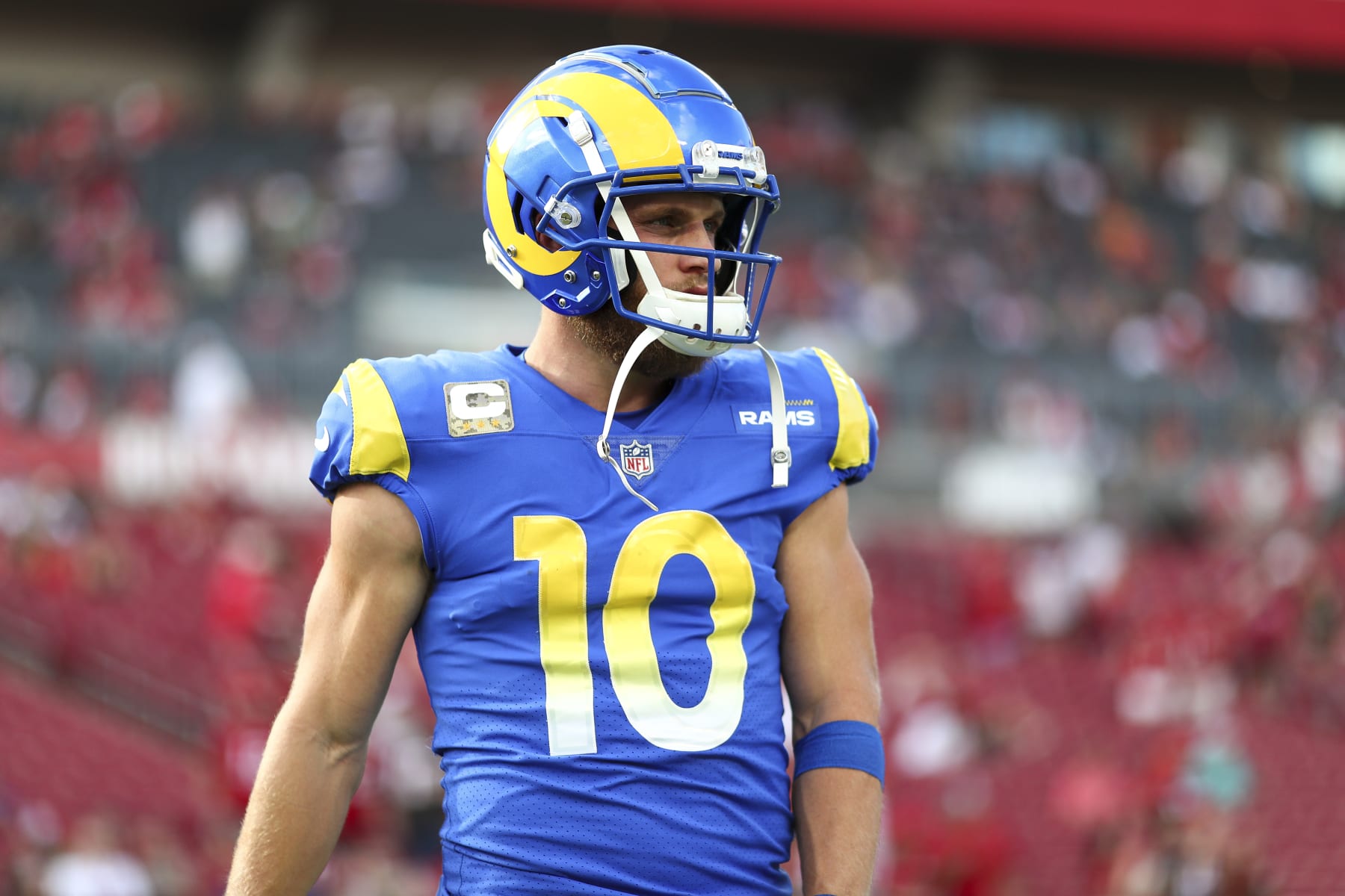 TAMPA, FL - NOVEMBER 6: Cooper Kupp #10 of the Los Angeles Rams warms up prior to an NFL football game against the Tampa Bay Buccaneers at Raymond James Stadium on November 6, 2022 in Tampa, Florida. (Photo by Kevin Sabitus/Getty Images)