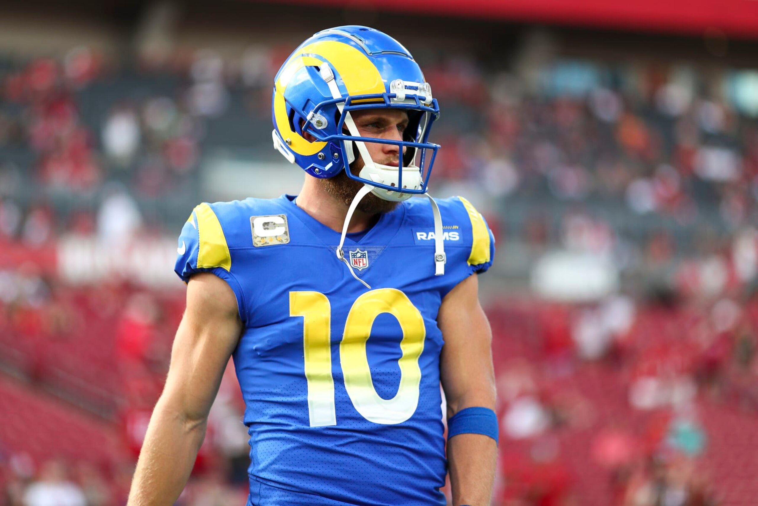TAMPA, FL - NOVEMBER 6: Cooper Kupp #10 of the Los Angeles Rams warms up prior to an NFL football game against the Tampa Bay Buccaneers at Raymond James Stadium on November 6, 2022 in Tampa, Florida. (Photo by Kevin Sabitus/Getty Images)