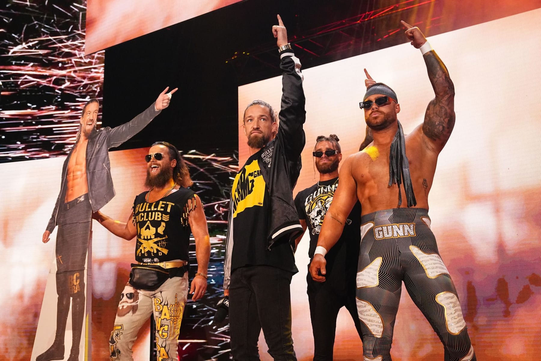 Bullet Club Gold. 