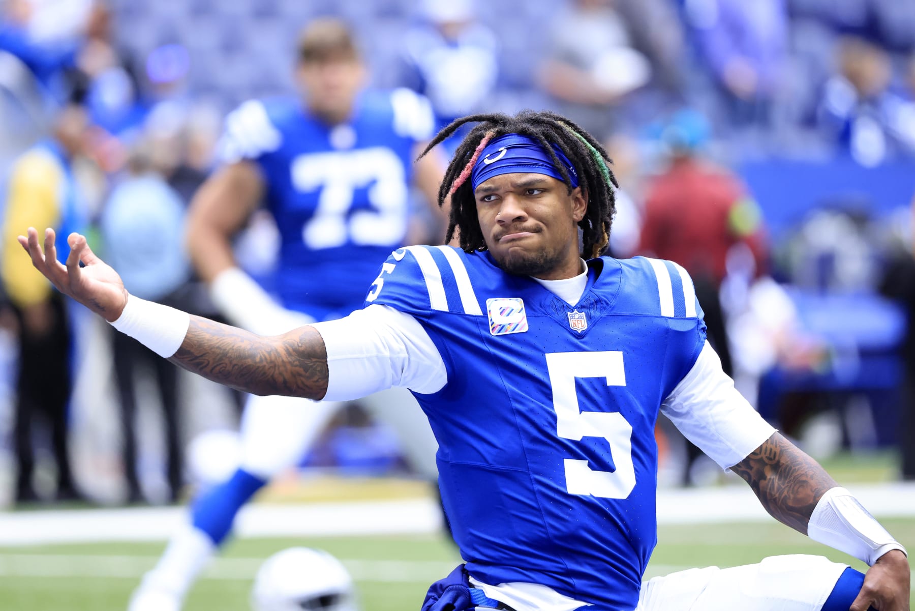 INDIANAPOLIS, INDIANA - OCTOBER 08: Anthony Richardson #5 of the Indianapolis Colts warms up prior to the game against the Tennessee Titans at Lucas Oil Stadium on October 08, 2023 in Indianapolis, Indiana. (Photo by Justin Casterline/Getty Images)