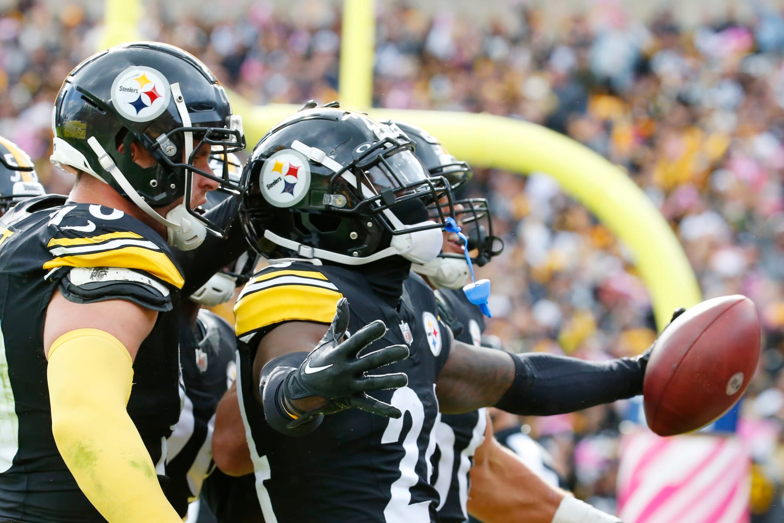 PITTSBURGH, PENNSYLVANIA - OCTOBER 08: Joey Porter Jr. #24 of the Pittsburgh Steelers celebrates after his interception during the fourth quarter against the Baltimore Ravens at Acrisure Stadium on October 08, 2023 in Pittsburgh, Pennsylvania. (Photo by Justin K. Aller/Getty Images)