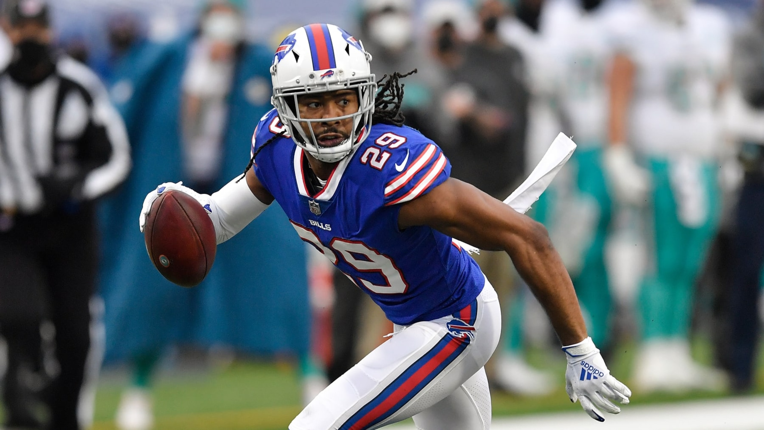 Buffalo Bills cornerback Josh Norman (29) runs the ball in the second half of an NFL football game against the Miami Dolphins, Sunday, Jan. 3, 2021, in Orchard Park, N.Y. (AP Photo/Adrian Kraus)