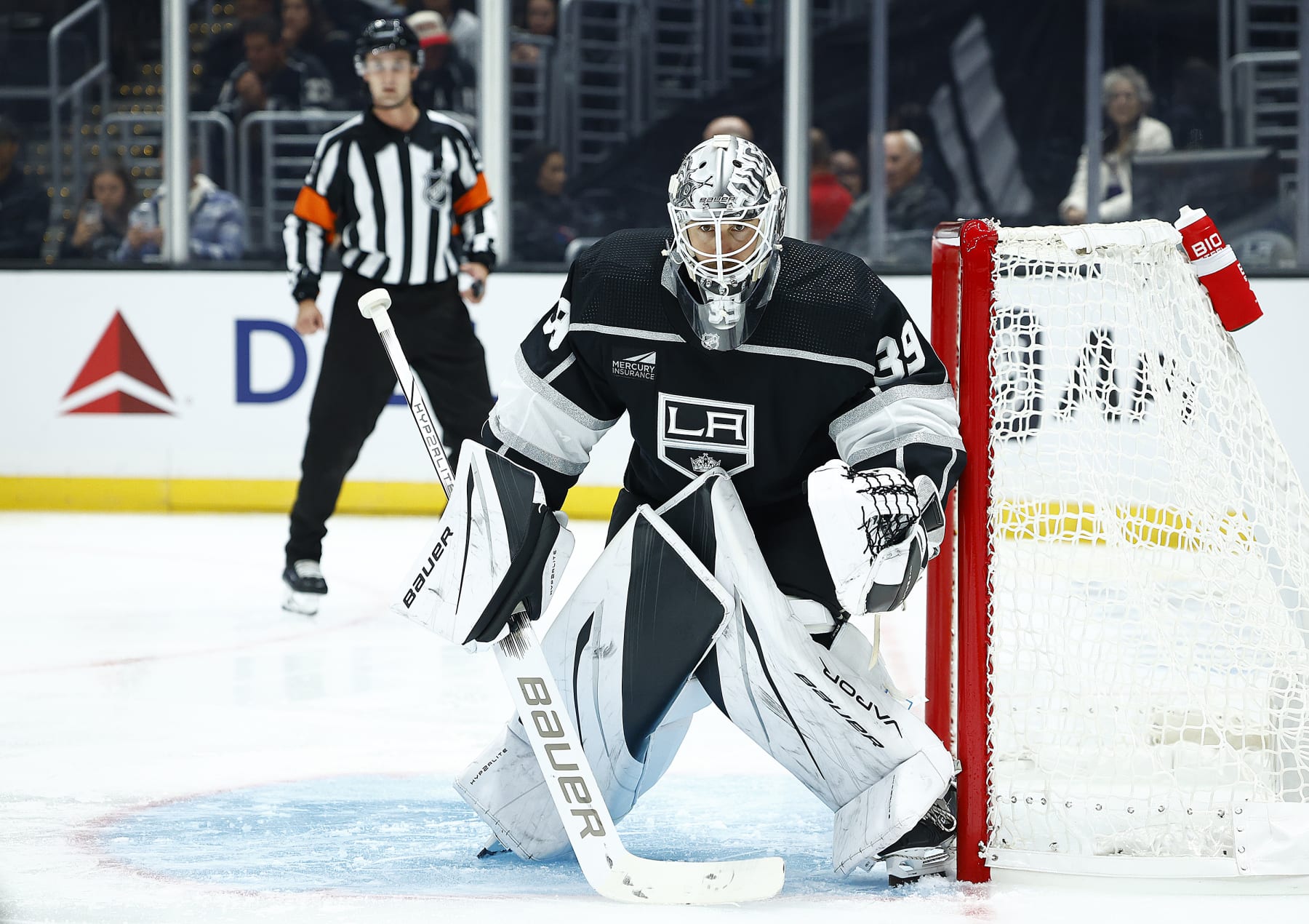 LOS ANGELES, CALIFORNIA - OCTOBER 03:  Cam Talbot #39  of the Los Angeles Kings in goal against the Anaheim Ducks in the first period of a preseason game at Crypto.com Arena on October 03, 2023 in Los Angeles, California. (Photo by Ronald Martinez/Getty Images)