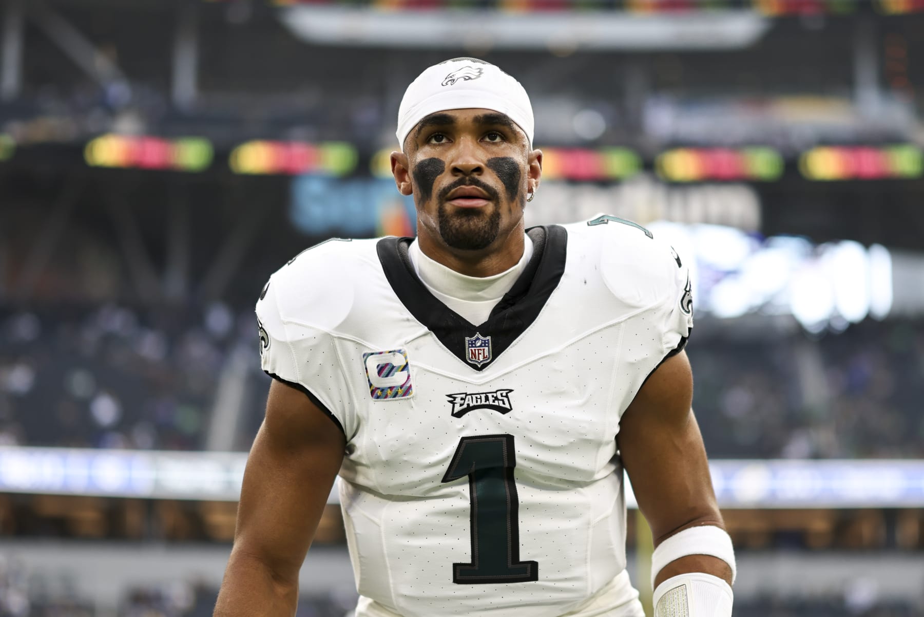 INGLEWOOD, CALIFORNIA - OCTOBER 08: Jalen Hurts #1 of the Philadelphia Eagles stretches as he warms up prior to an NFL football game between the Los Angeles Rams and the Philadelphia Eagles at SoFi Stadium on October 08, 2023 in Inglewood, California. (Photo by Michael Owens/Getty Images)