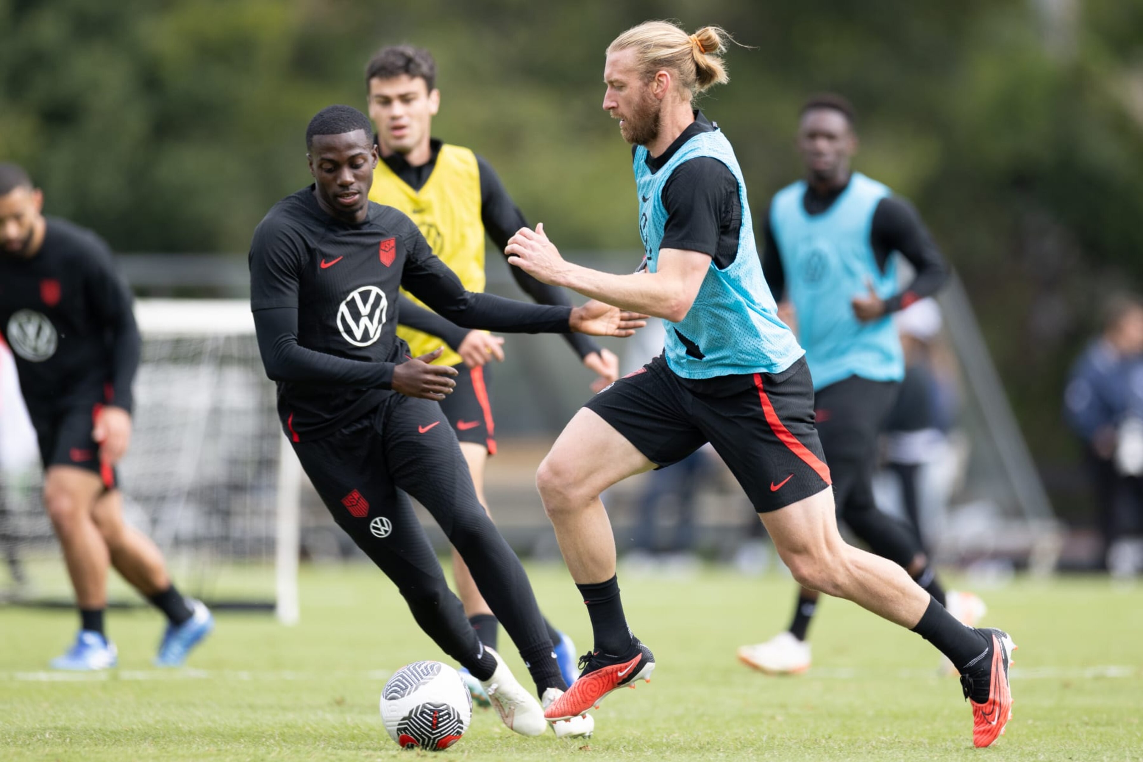 BRENTWOOD, TN - OCTOBER 09: Tim Ream of the United States moves with the ball during USMNT Training at Brentwood Academy on October 9, 2023 in Brentwood, Tennessee. (Photo by John Dorton/ISI Photos/Getty Images).