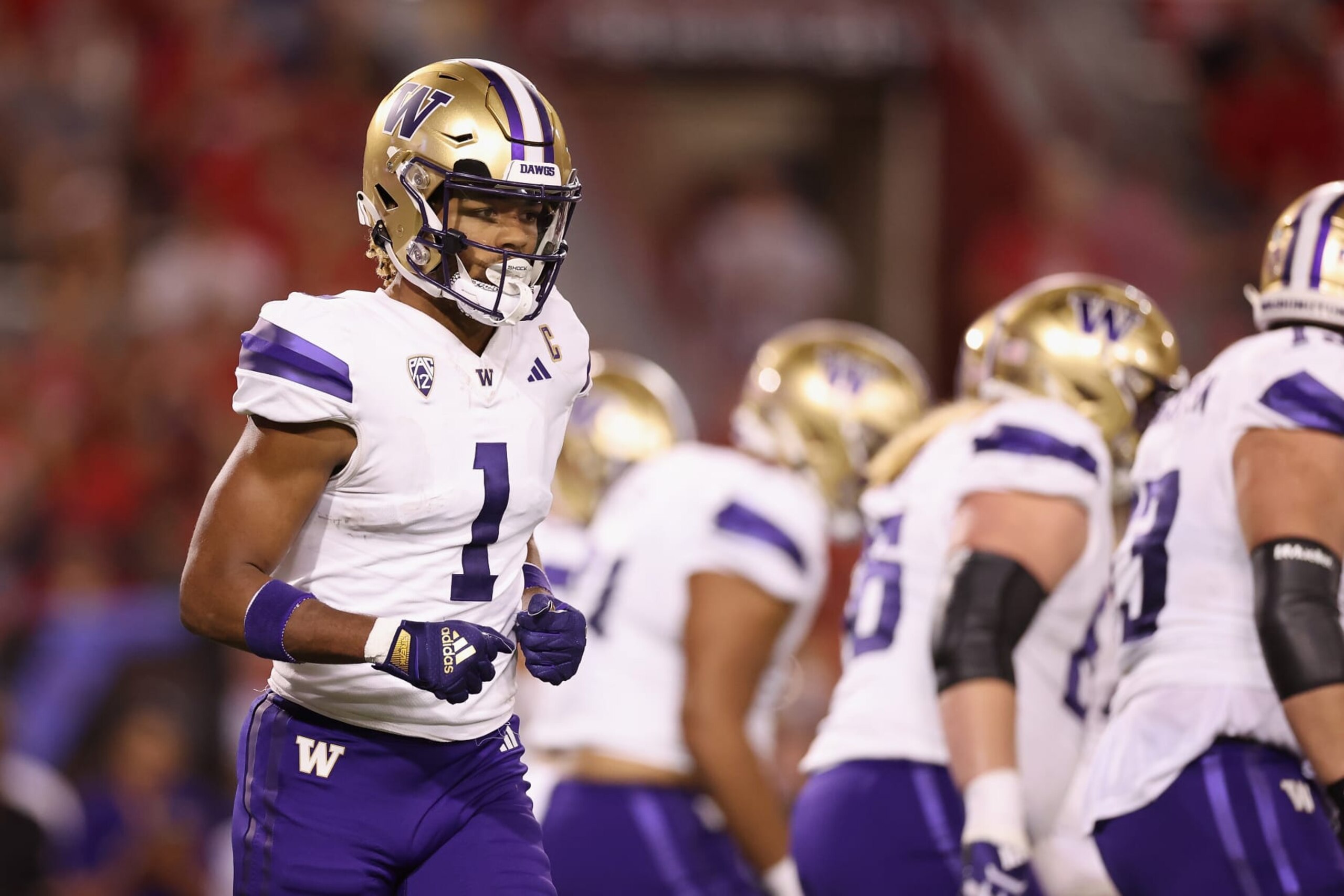 TUCSON, ARIZONA - SEPTEMBER 30: Wide receiver Rome Odunze #1 of the Washington Huskies during the second half of the NCAAF game at Arizona Stadium on September 30, 2023 in Tucson, Arizona. (Photo by Christian Petersen/Getty Images)
