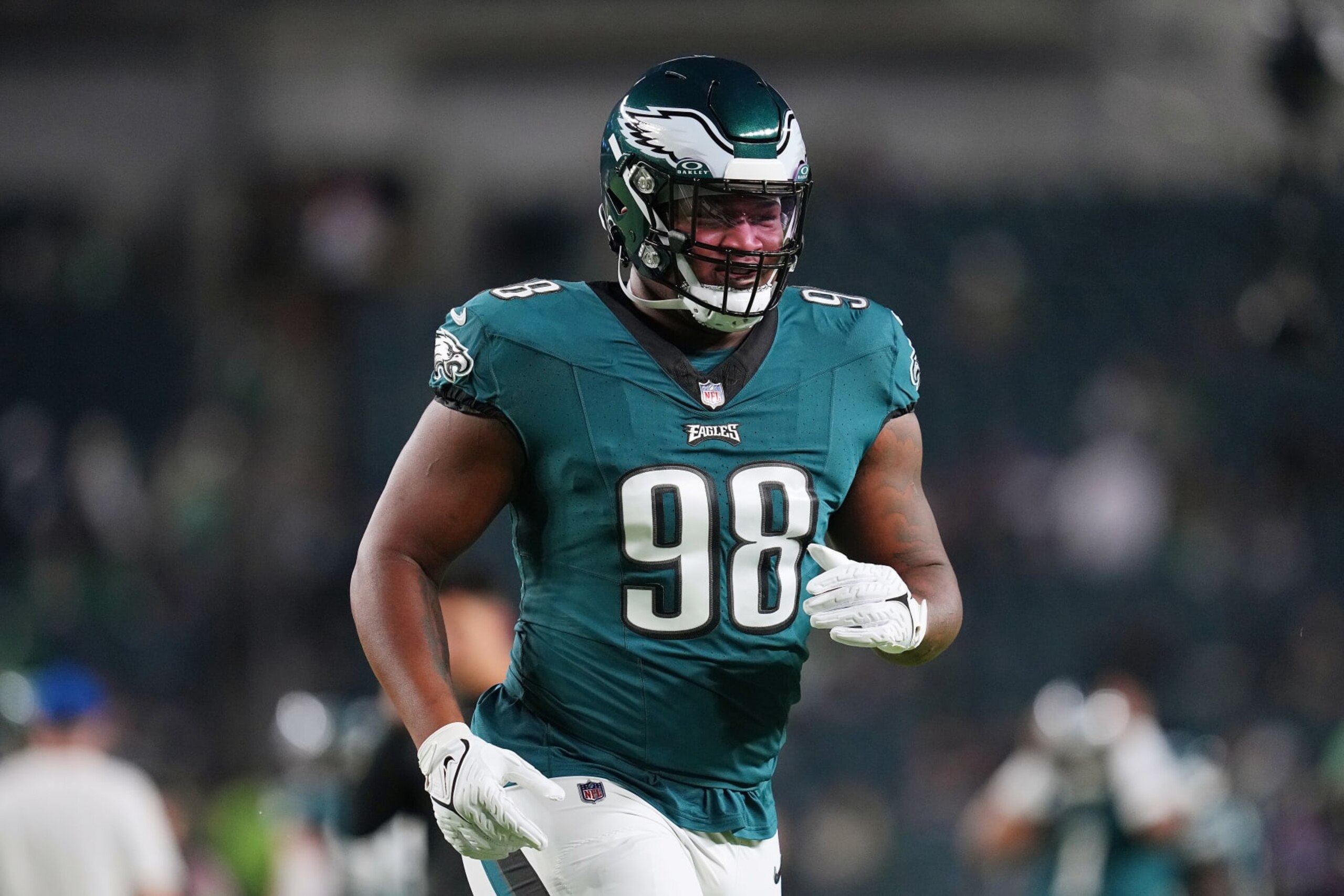 PHILADELPHIA, PENNSYLVANIA - SEPTEMBER 14: Jalen Carter #98 of the Philadelphia Eagles warms up before the game against the Minnesota Vikings at Lincoln Financial Field on September 14, 2023 in Philadelphia, Pennsylvania. (Photo by Mitchell Leff/Getty Images)