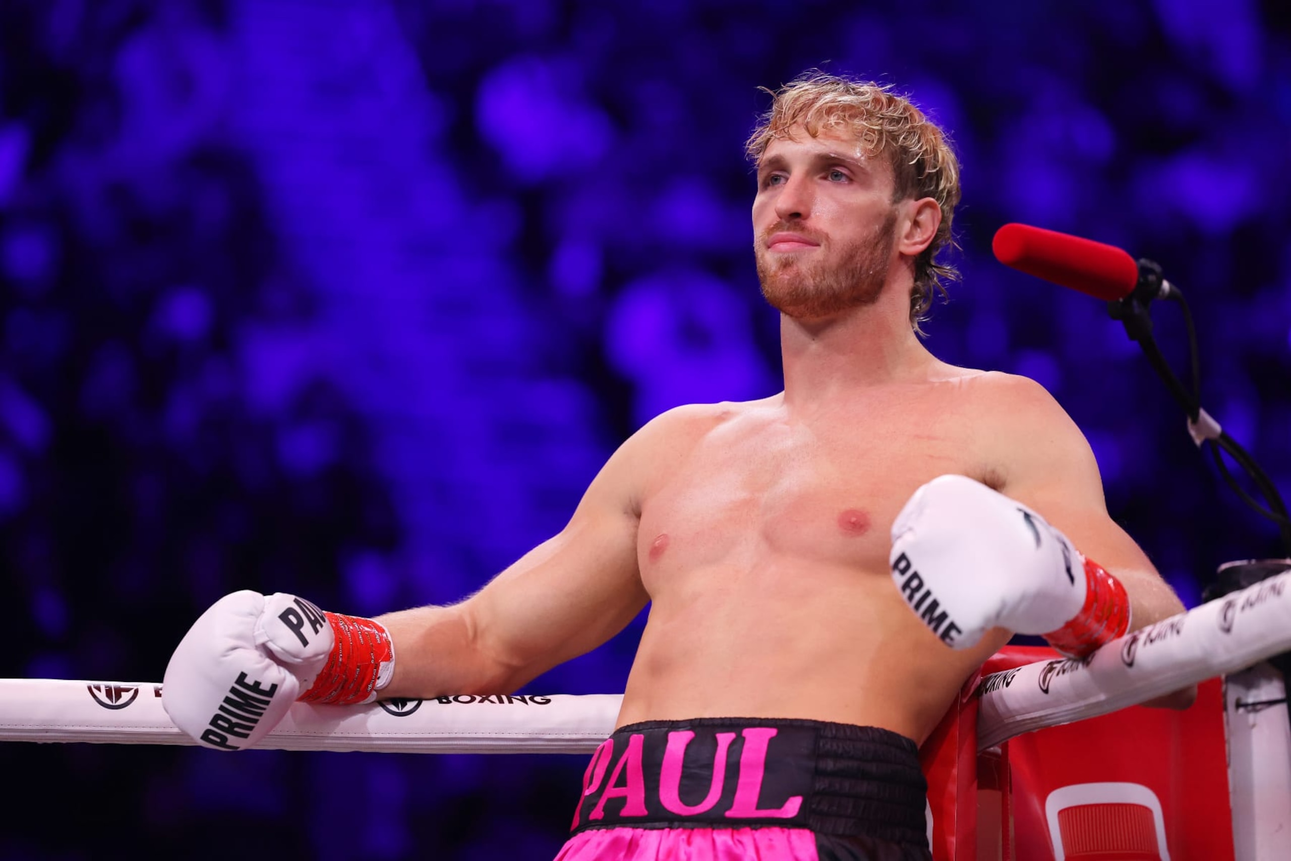 MANCHESTER, ENGLAND - OCTOBER 14: Logal Paul looks on during the Misfits Heavyweight fight between Logan Paul and Dillon Danis at AO Arena on October 14, 2023 in Manchester, England. (Photo by Matt McNulty/Getty Images)