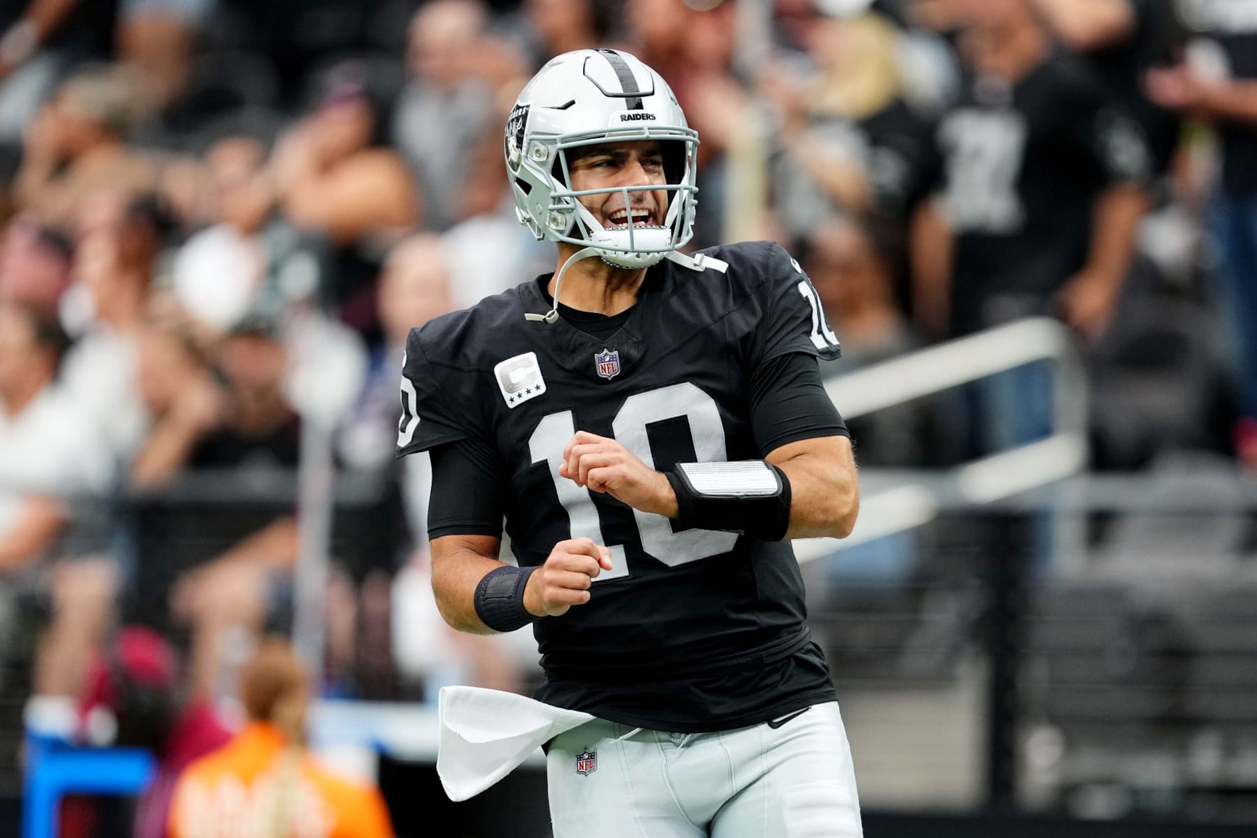 Raiders QB Jimmy Garoppolo