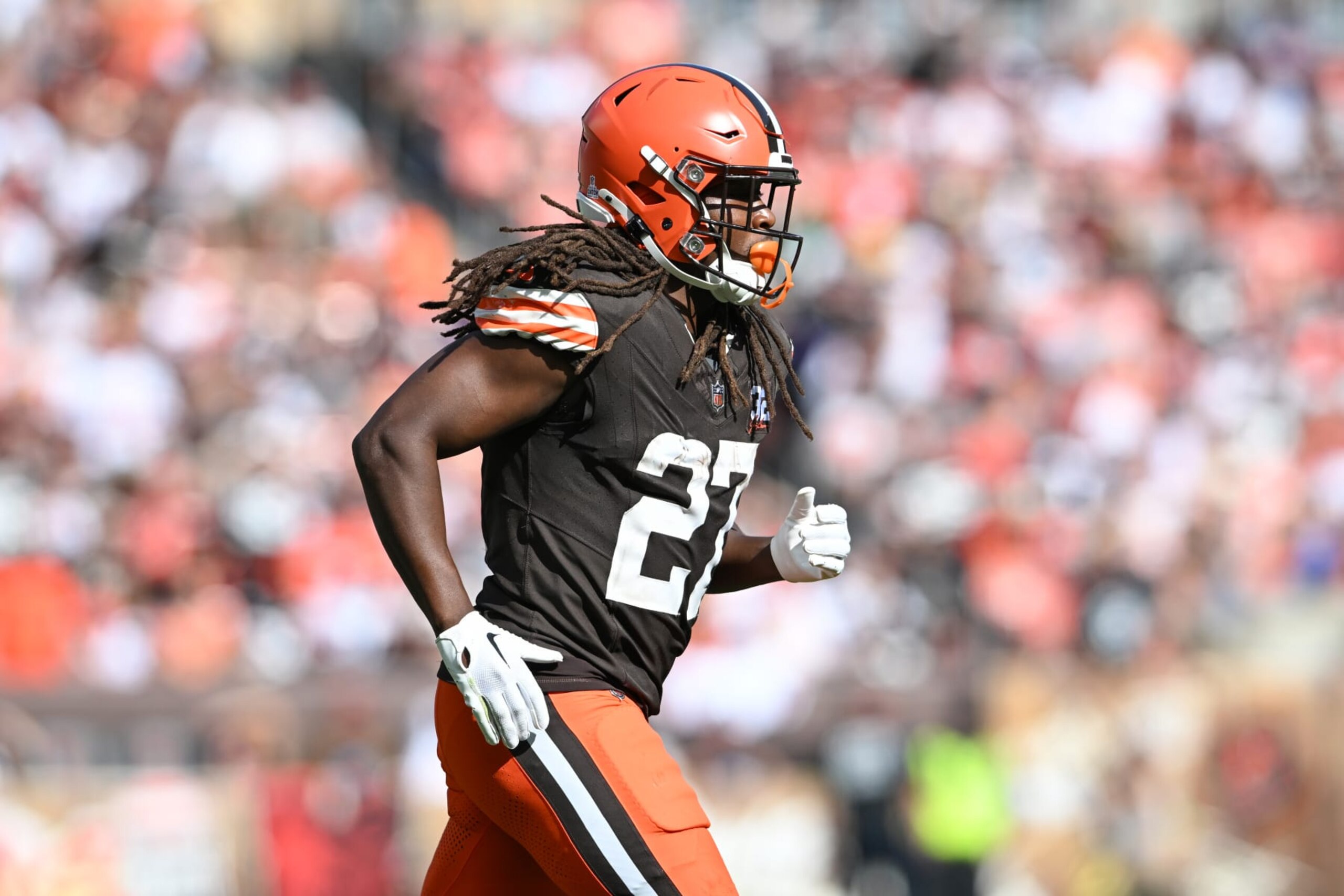 CLEVELAND, OHIO - OCTOBER 01: Kareem Hunt #27 of the Cleveland Browns looks on during the second half against the Baltimore Ravens at Cleveland Browns Stadium on October 01, 2023 in Cleveland, Ohio. (Photo by Nick Cammett/Diamond Images via Getty Images)