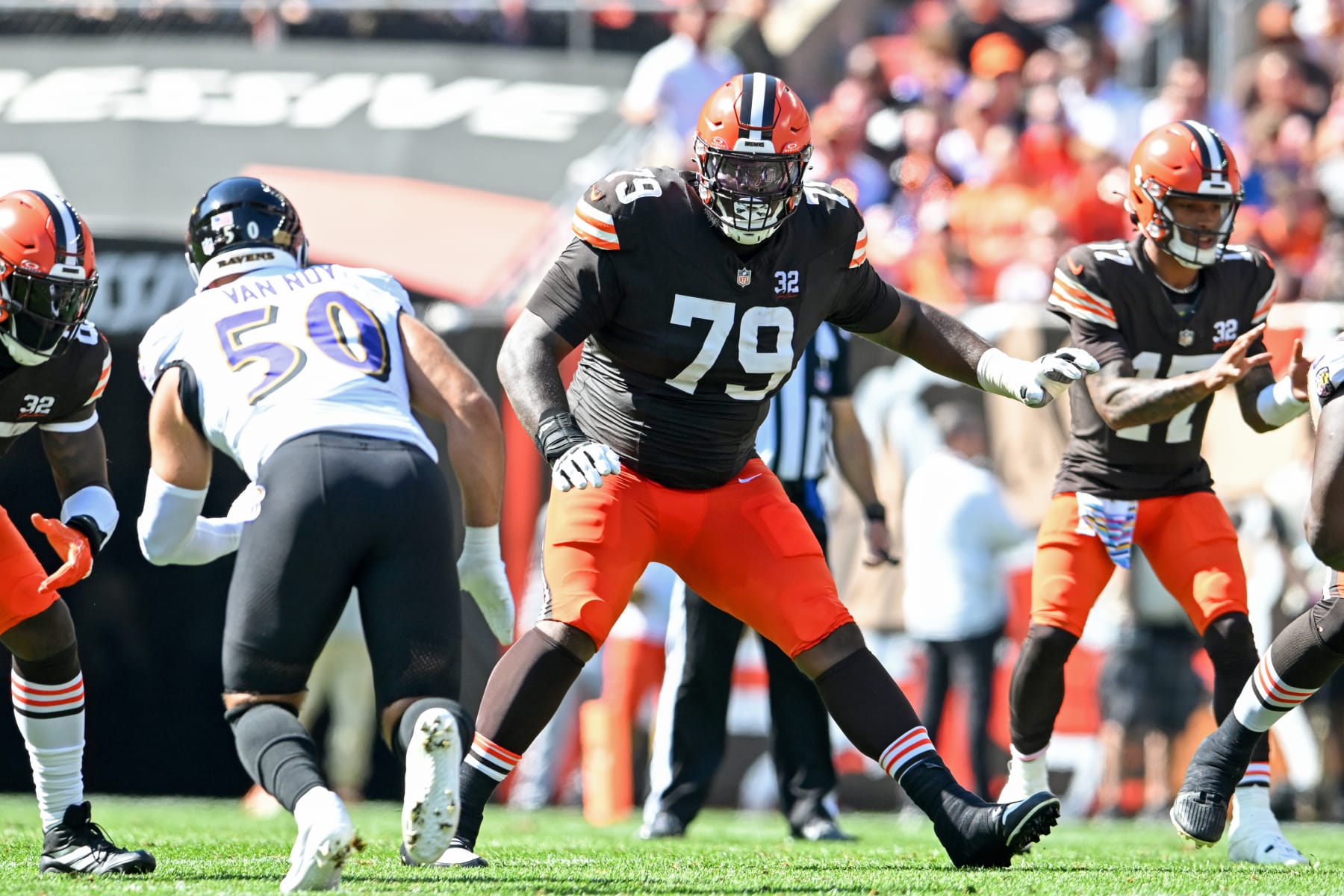 CLEVELAND, OHIO - OCTOBER 01: Dawand Jones #79 of the Cleveland Browns in action during the first half against the Baltimore Ravens at Cleveland Browns Stadium on October 01, 2023 in Cleveland, Ohio. (Photo by Nick Cammett/Diamond Images via Getty Images)