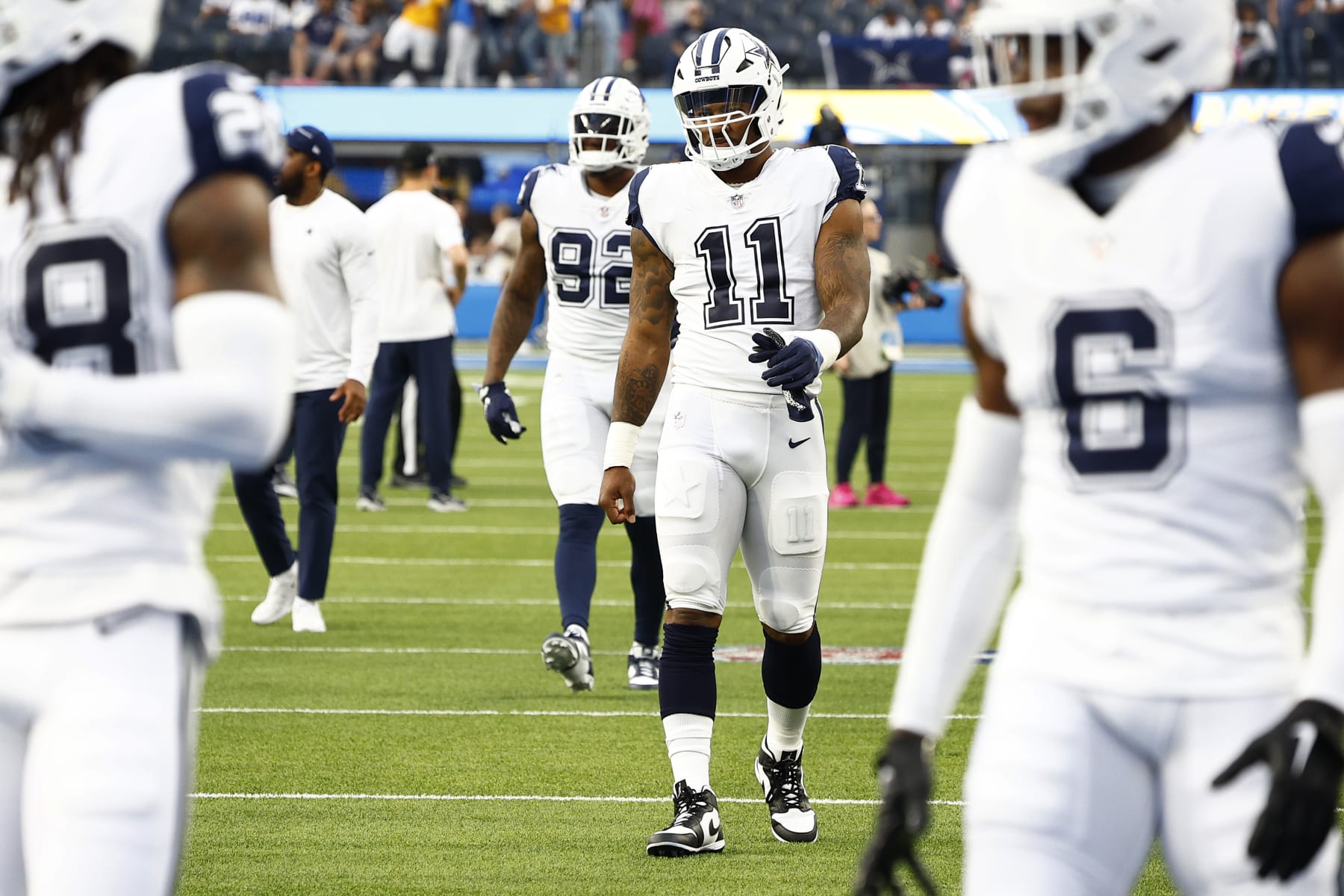 INGLEWOOD, CALIFORNIA - OCTOBER 16: Micah Parsons #11 of the Dallas Cowboys warms up before the game against the Los Angeles Chargers at SoFi Stadium on October 16, 2023 in Inglewood, California. (Photo by Ronald Martinez/Getty Images)