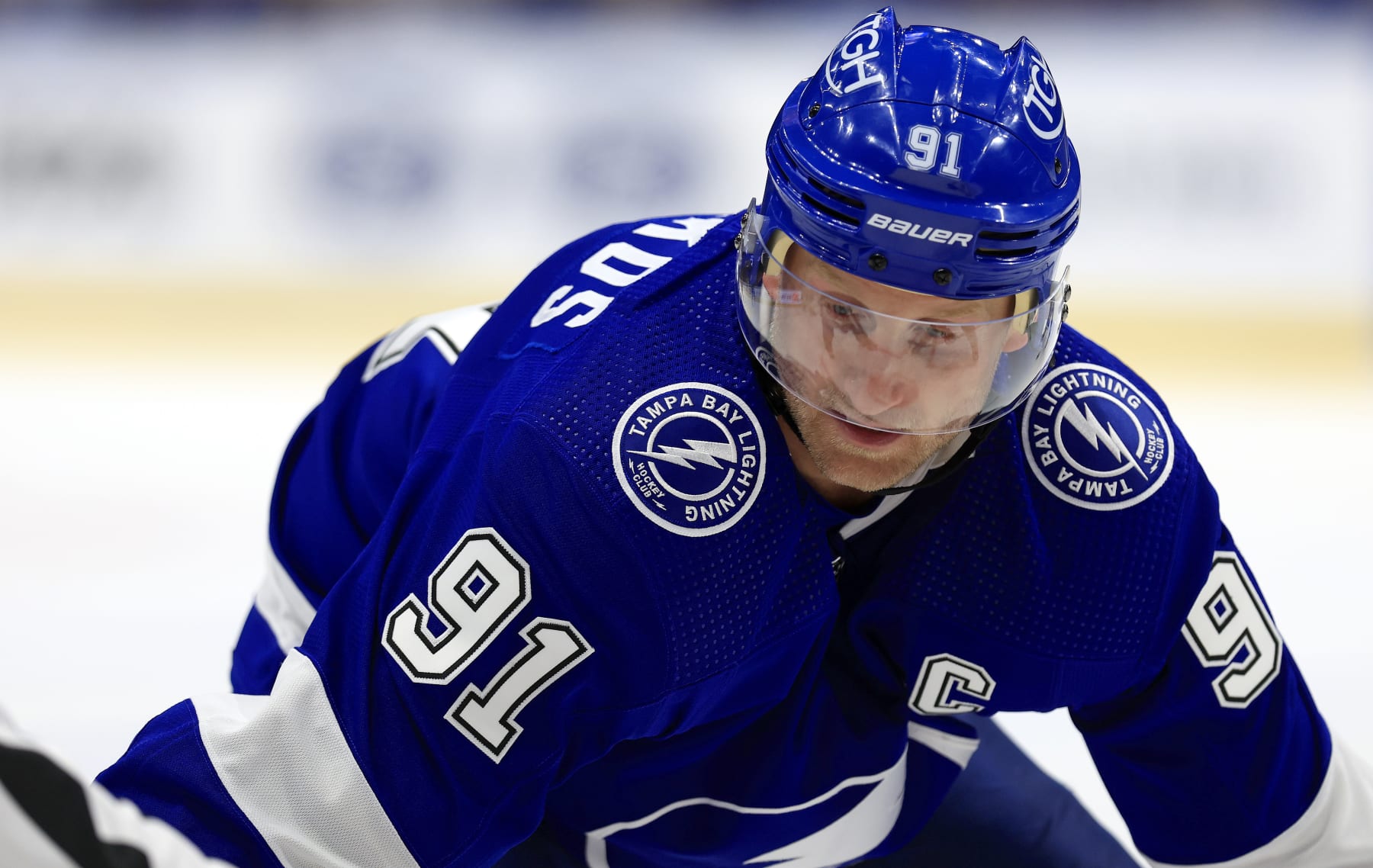 TAMPA, FLORIDA - OCTOBER 10: Steven Stamkos #91 of the Tampa Bay Lightning faces off during the opening night game against the Nashville Predators at Amalie Arena on October 10, 2023 in Tampa, Florida. (Photo by Mike Ehrmann/Getty Images)