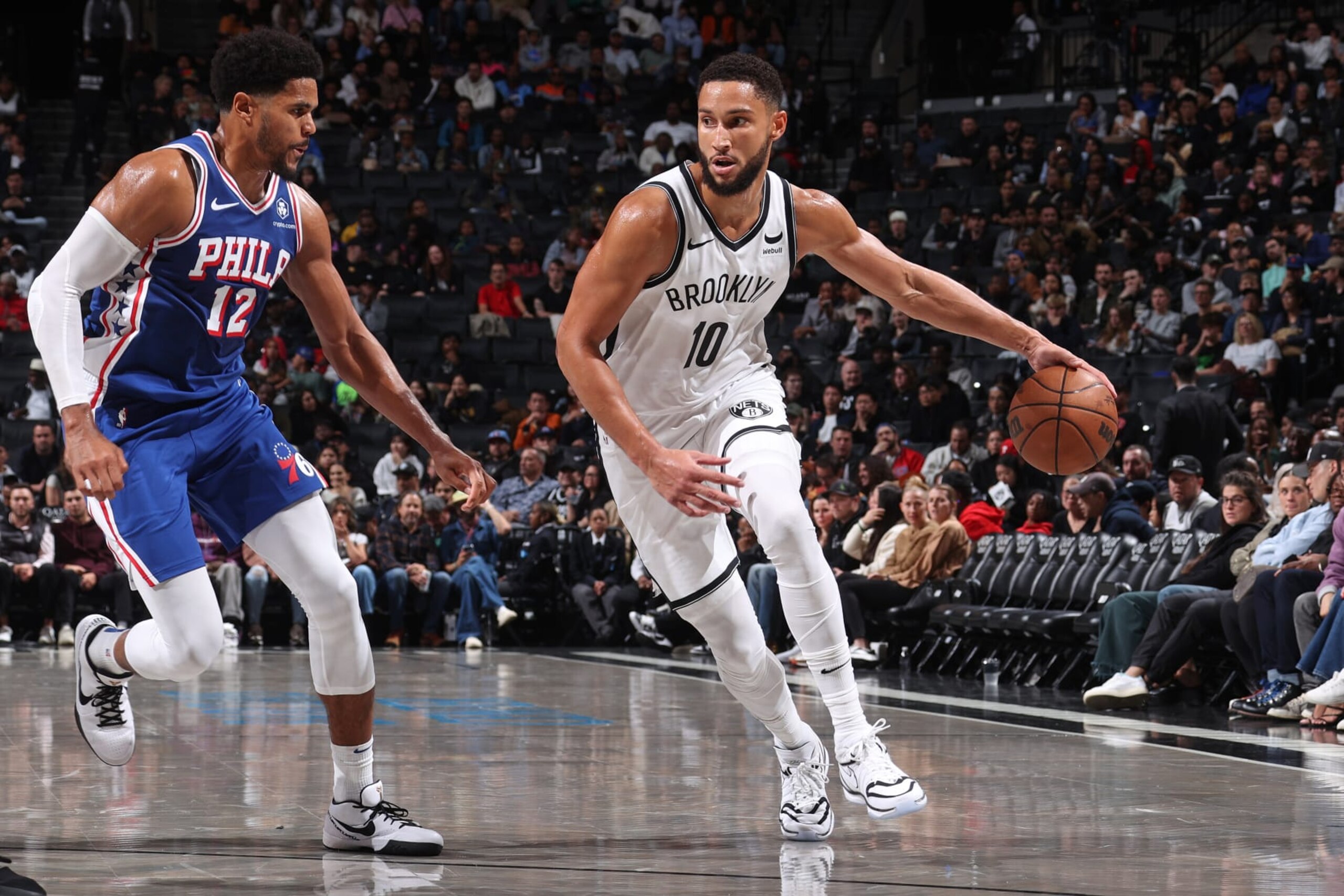 BROOKLYN, NY - OCTOBER 16: Ben Simmons #10 of the Brooklyn Nets dribbles the ball against the Philadelphia 76ers on October 16, 2023 at Barclays Center in Brooklyn, New York. NOTE TO USER: User expressly acknowledges and agrees that, by downloading and or using this Photograph, user is consenting to the terms and conditions of the Getty Images License Agreement. Mandatory Copyright Notice: Copyright 2023 NBAE (Photo by Nathaniel S. Butler/NBAE via Getty Images)