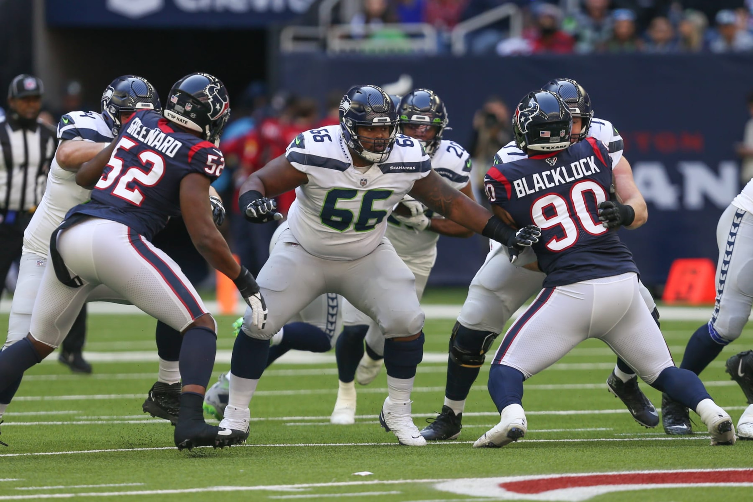 HOUSTON, TX - DECEMBER 12: Seattle Seahawks guard Gabe Jackson (66) blocks during the game between the Houston Texans and Seattle Seahawks on December 12, 2021 at NRG Stadium in Houston, TX. (Photo by George Walker/Icon Sportswire via Getty Images)