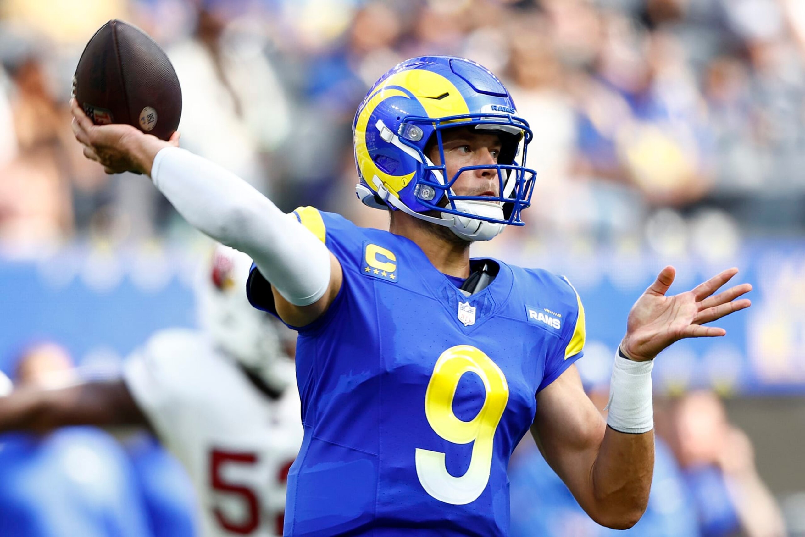 INGLEWOOD, CALIFORNIA - OCTOBER 15: Matthew Stafford #9 of the Los Angeles Rams throws a pass during the second quarter at SoFi Stadium on October 15, 2023 in Inglewood, California. (Photo by Ronald Martinez/Getty Images)