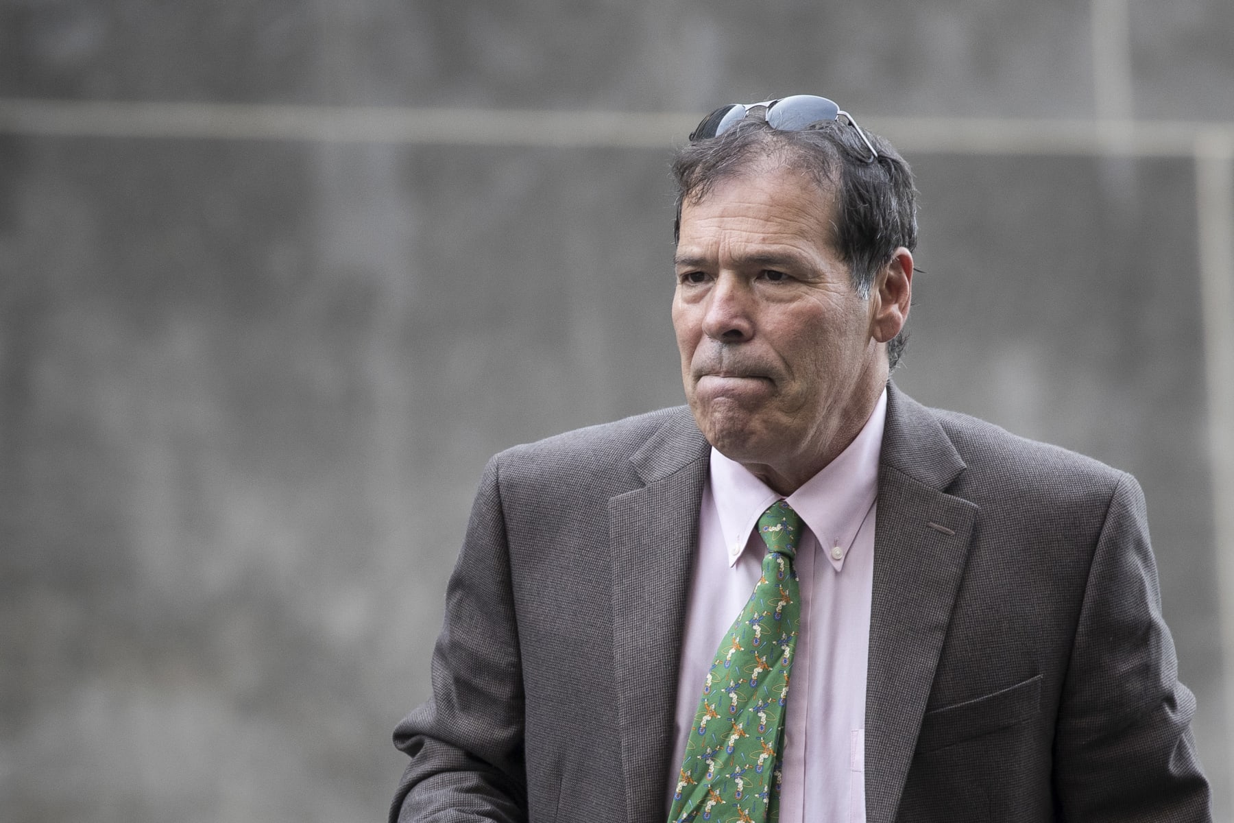 WASHINGTON, DC - SEPTEMBER 7: Randy Credico arrives at U.S. District Court, September 7, 2018 in Washington, DC. Credico, a comedian with ties to Roger Stone, was subpoenaed by special counsel Robert Mueller and will testify before the grand jury on Friday. (Photo by Drew Angerer/Getty Images)