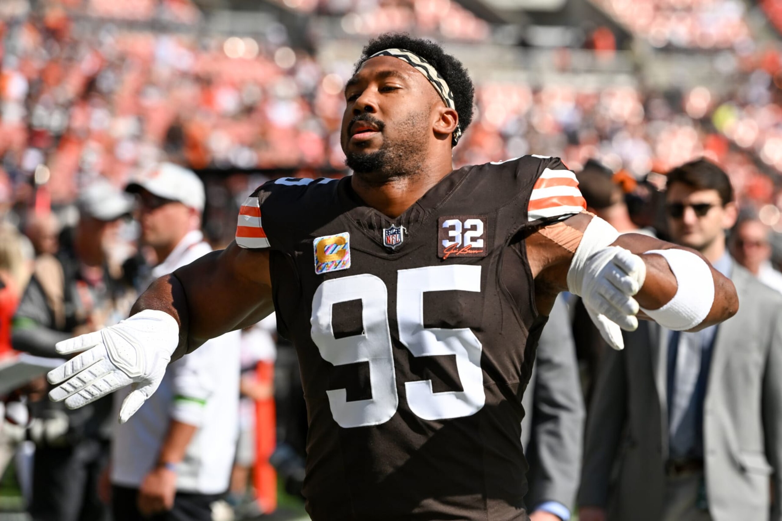 Browns edge Myles Garrett