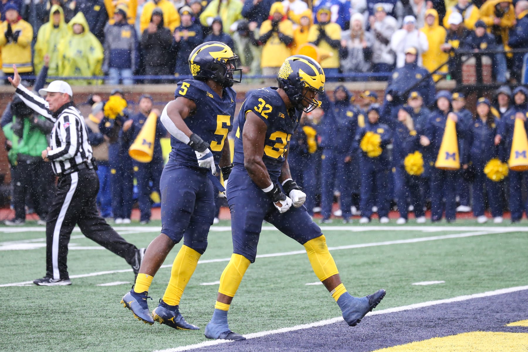 Josaiah Stewart and Jaylen Harrell