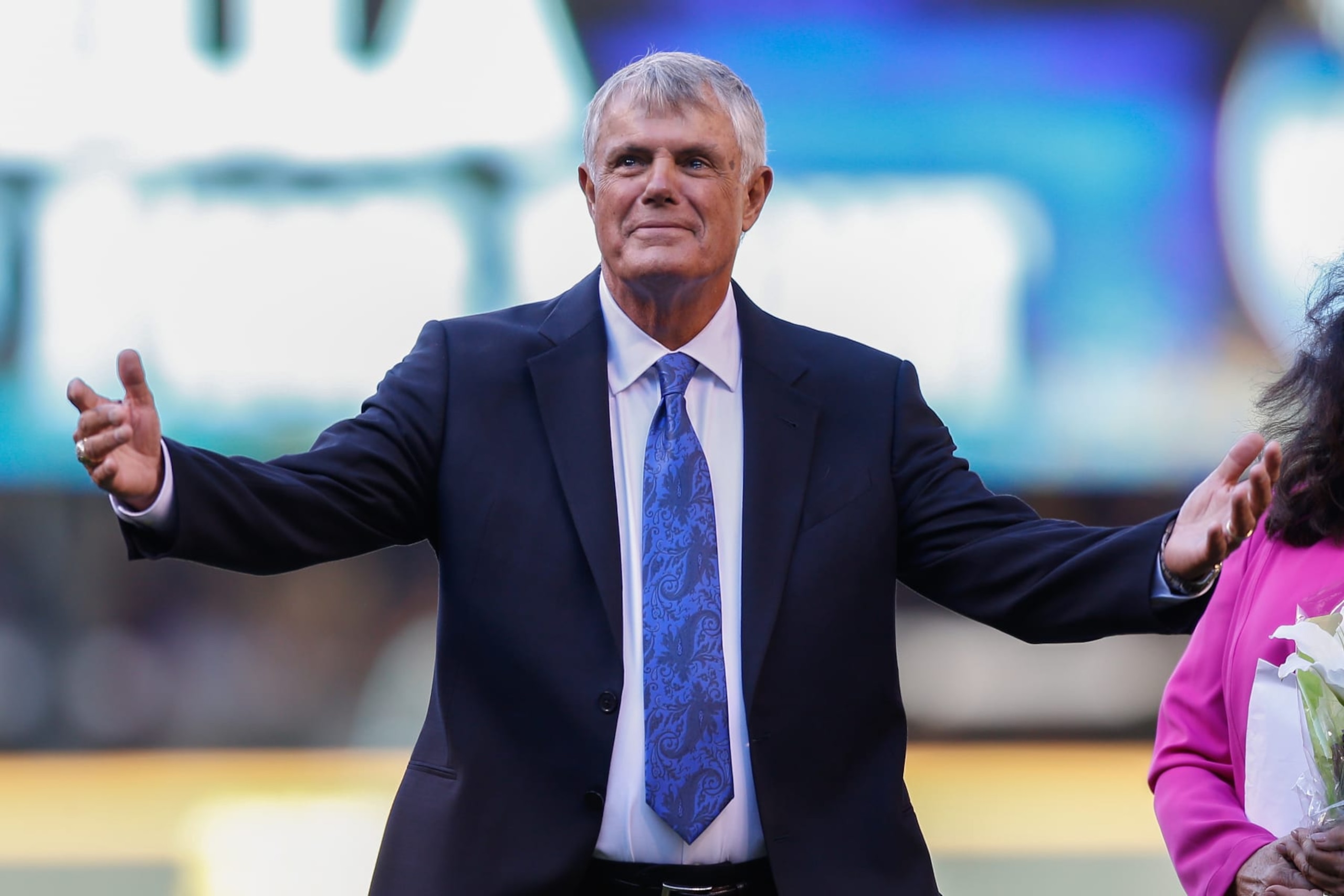 SEATTLE, WA - AUGUST 09: Lou Piniella, former manager of the Seattle Mariners, acknowledges the crowd during ceremonies inducting him into the Seattle Mariners' Hall of Fame prior to the game against the Chicago White Sox at Safeco Field on August 9, 2014 in Seattle, Washington. (Photo by Otto Greule Jr/Getty Images) SEATTLE, WA - AUGUST 09: Lou Piniella, former manager of the Seattle Mariners, acknowledges the crowd during ceremonies inducting him into the Seattle Mariners' Hall of Fame prior to the game against the Chicago White Sox at Safeco Field on August 9, 2014 in Seattle, Washington. (Photo by Otto Greule Jr/Getty Images)