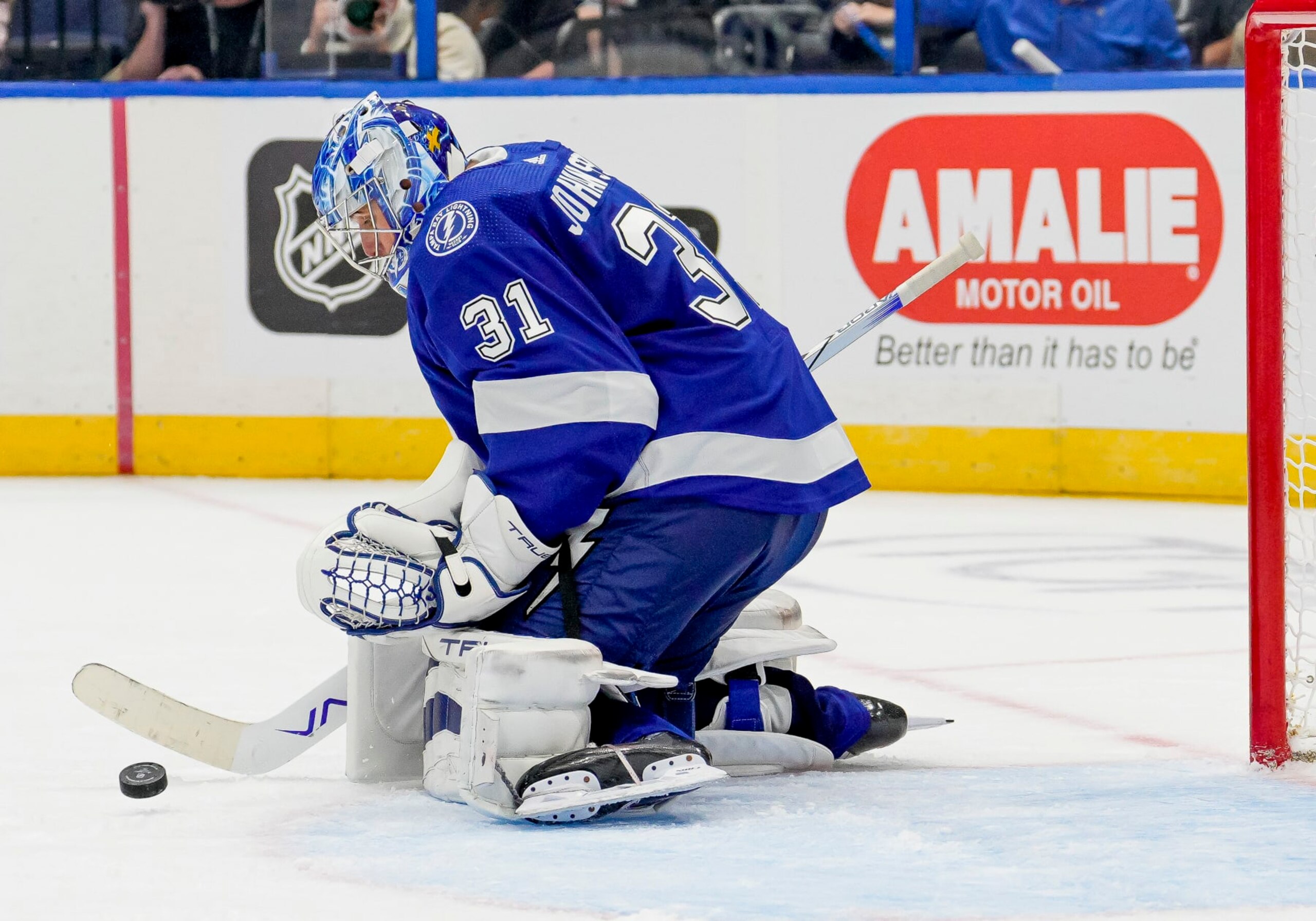 TAMPA, FL - OCTOBER 10: Tampa Bay Lightning goaltender Jonas Johansson (31) makes a save during the NHL Hockey match between the Tampa Bay Lightning andNashville Predators on October 10th, 2023 at Amalie Arena in Tampa, FL. (Photo by Andrew Bershaw/Icon Sportswire via Getty Images) TAMPA, FL - OCTOBER 10: Tampa Bay Lightning goaltender Jonas Johansson (31) makes a save during the NHL Hockey match between the Tampa Bay Lightning andNashville Predators on October 10th, 2023 at Amalie Arena in Tampa, FL. (Photo by Andrew Bershaw/Icon Sportswire via Getty Images)