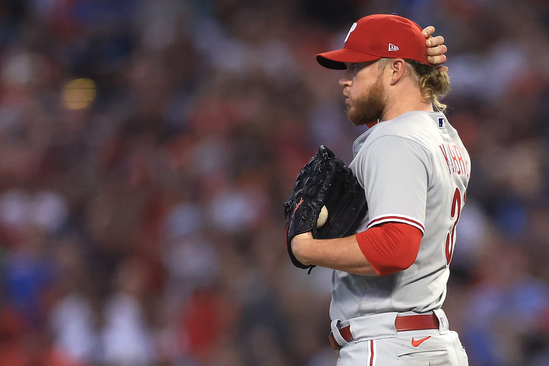 PHOENIX, ARIZONA - OCTOBER 19: Craig Kimbrel #31 of the Philadelphia Phillies reacts after loading the bases against the Arizona Diamondbacks d9iin Game Three of the National League Championship Series at Chase Field on October 19, 2023 in Phoenix, Arizona. (Photo by Sean M. Haffey/Getty Images)