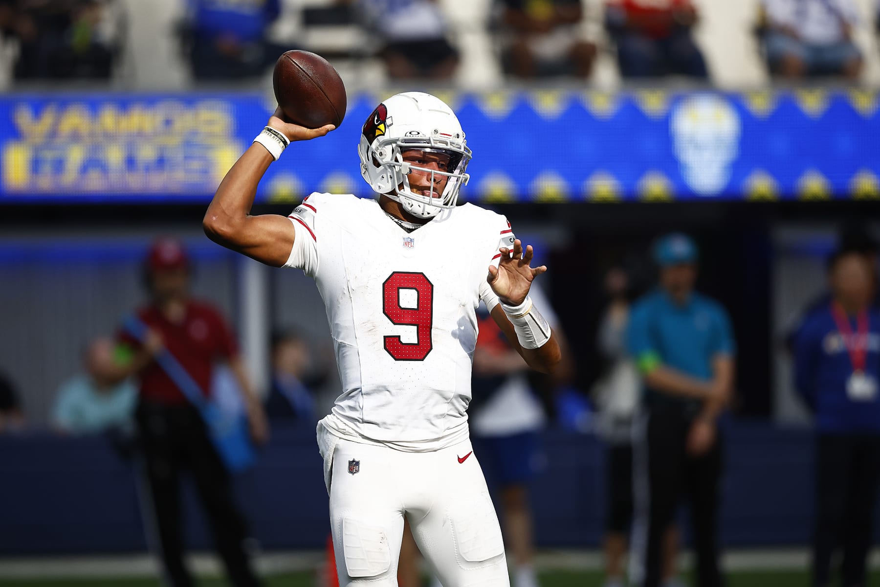 INGLEWOOD, CALIFORNIA - OCTOBER 15:  Joshua Dobbs #9 of the Arizona Cardinals at SoFi Stadium on October 15, 2023 in Inglewood, California. (Photo by Ronald Martinez/Getty Images)