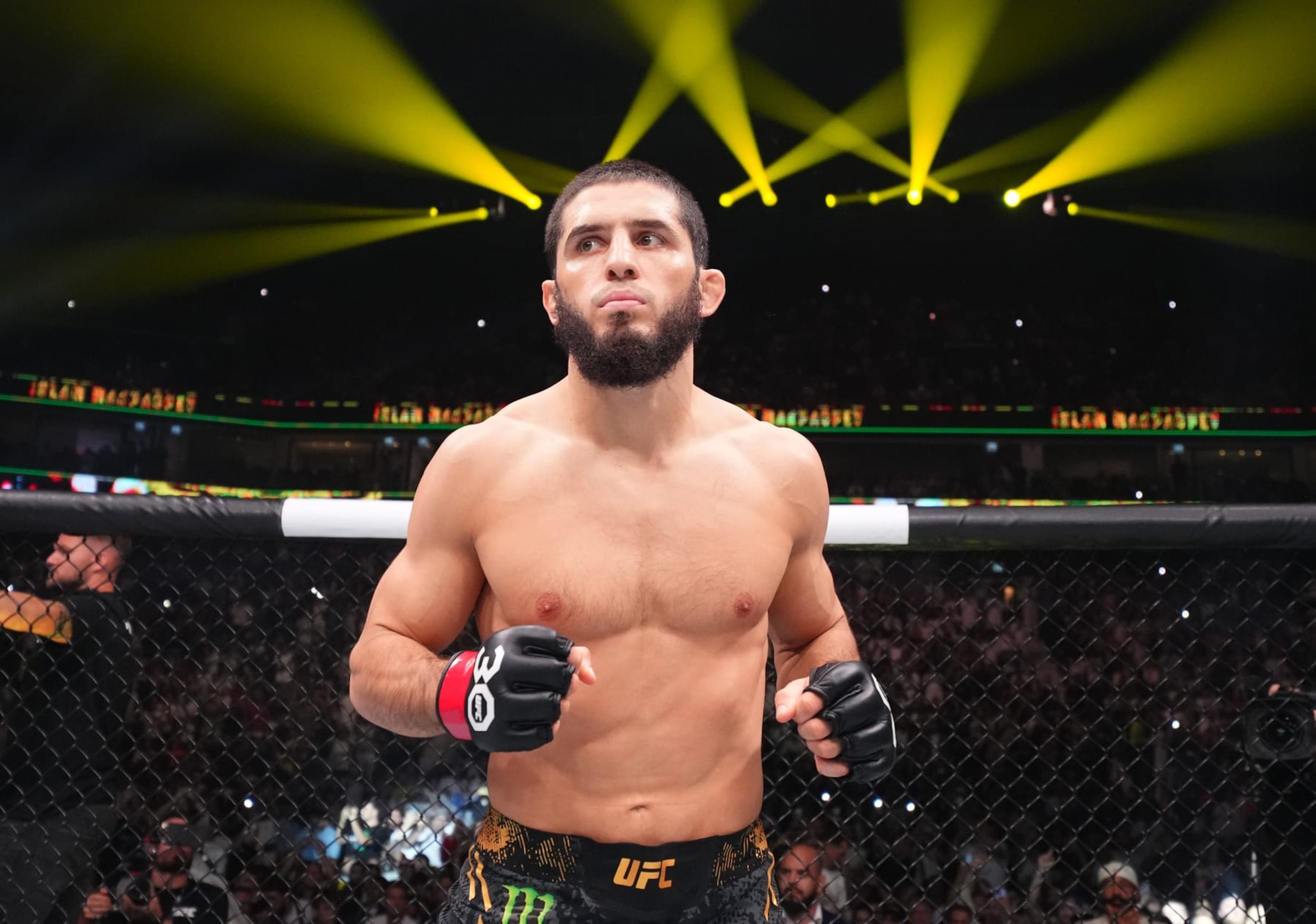 ABU DHABI, UNITED ARAB EMIRATES - OCTOBER 21: Islam Makhachev of Russia prepares to face Alexander Volkanovski of Australia in the UFC lightweight championship fight during the UFC 294 event at Etihad Arena on October 21, 2023 in Abu Dhabi, United Arab Emirates. (Photo by Chris Unger/Zuffa LLC via Getty Images)