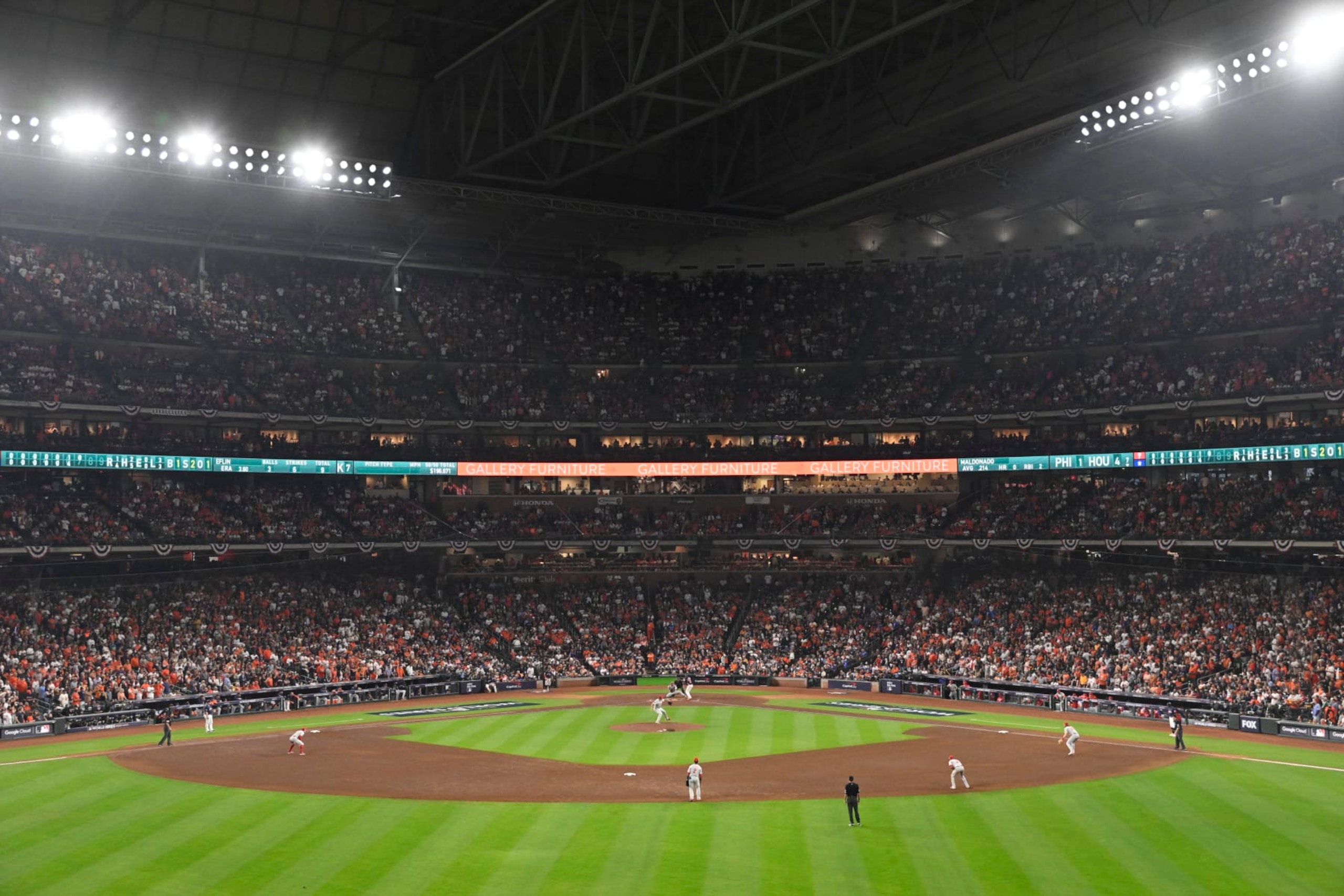 Baseball: World Series: A general overall view of the stadium during the Houston Astros vs Philadelphia Phillies at Minute Maid Park. Game 6.
Houston, TX 11/5/2022
CREDIT: Greg Nelson (Photo by Greg Nelson/Sports Illustrated via Getty Images)
(Set Number: X164229 TK1) Baseball: World Series: A general overall view of the stadium during the Houston Astros vs Philadelphia Phillies at Minute Maid Park. Game 6.
Houston, TX 11/5/2022
CREDIT: Greg Nelson (Photo by Greg Nelson/Sports Illustrated via Getty Images)
(Set Number: X164229 TK1)