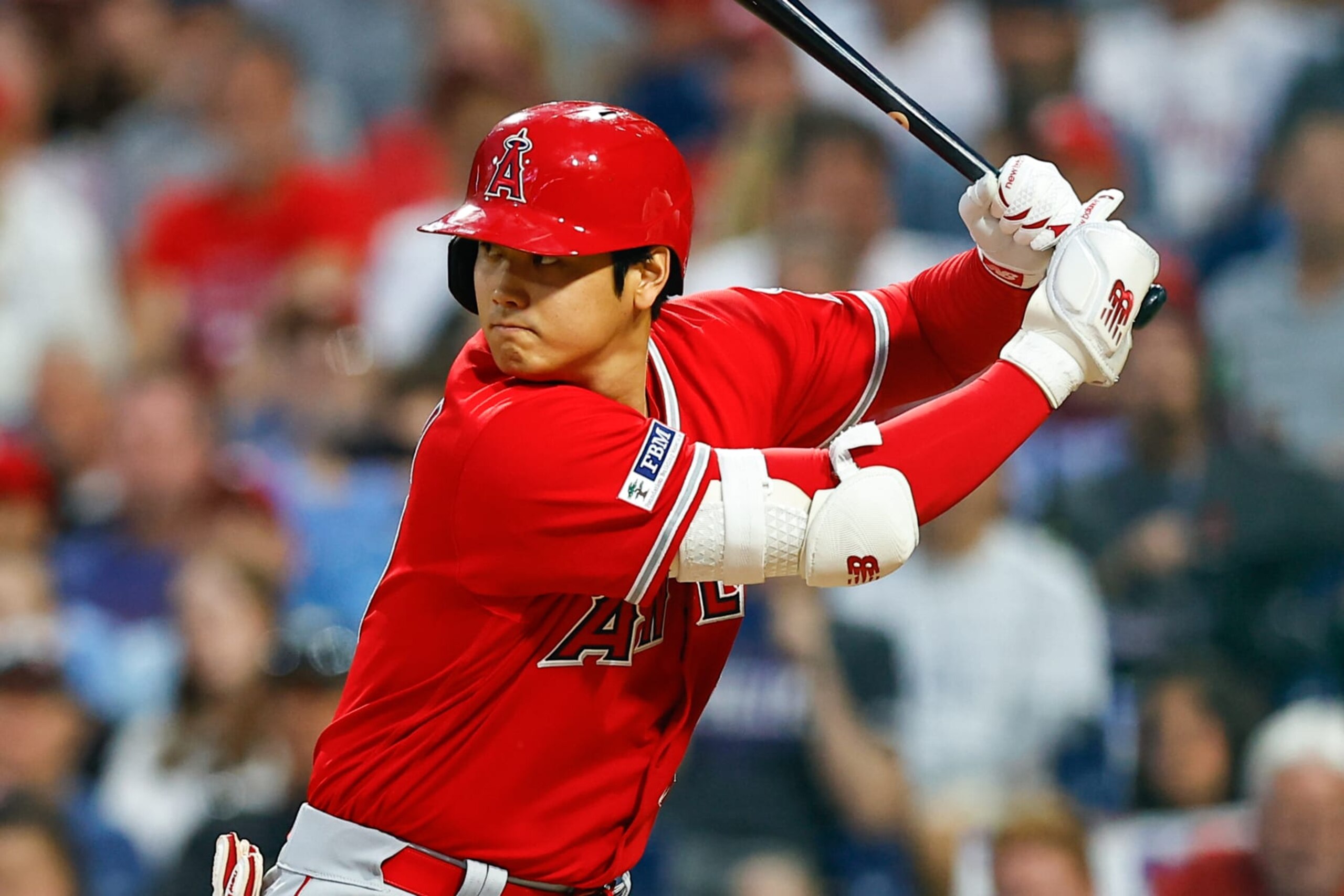 PHILADELPHIA, PA - AUGUST 28:  Shohei Ohtani #17 of the Los Angeles Angels at bat during the Major League Baseball game against the Philadelphia Phillies  on August 28, 2023 at Citizens Bank Park in Philadelphia, Pennsylvania.  (Photo by Rich Graessle/Icon Sportswire via Getty Images)