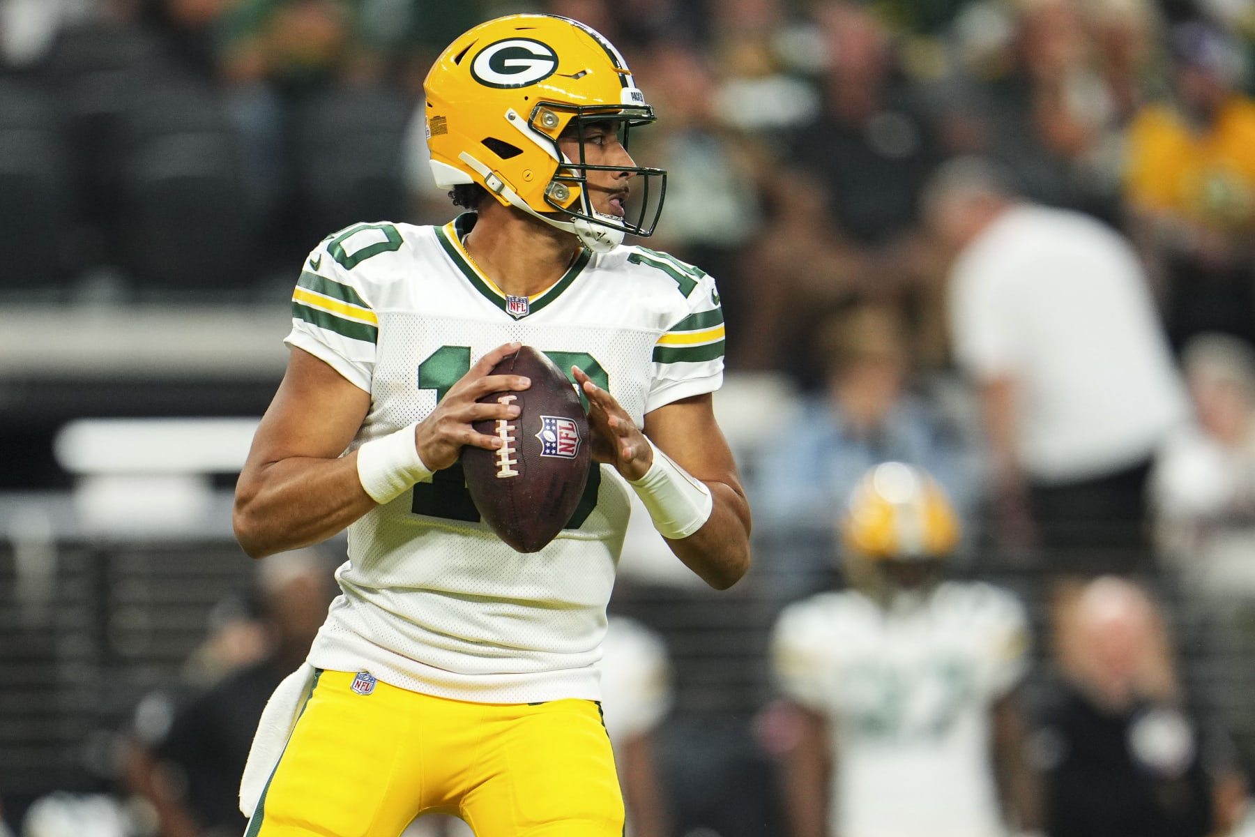 LAS VEGAS, NV - OCTOBER 09: Jordan Love #10 of the Green Bay Packers drops back to pass during an NFL football game against the Las Vegas Raiders at Allegiant Stadium on October 9, 2023 in Las Vegas, Nevada. (Photo by Cooper Neill/Getty Images)