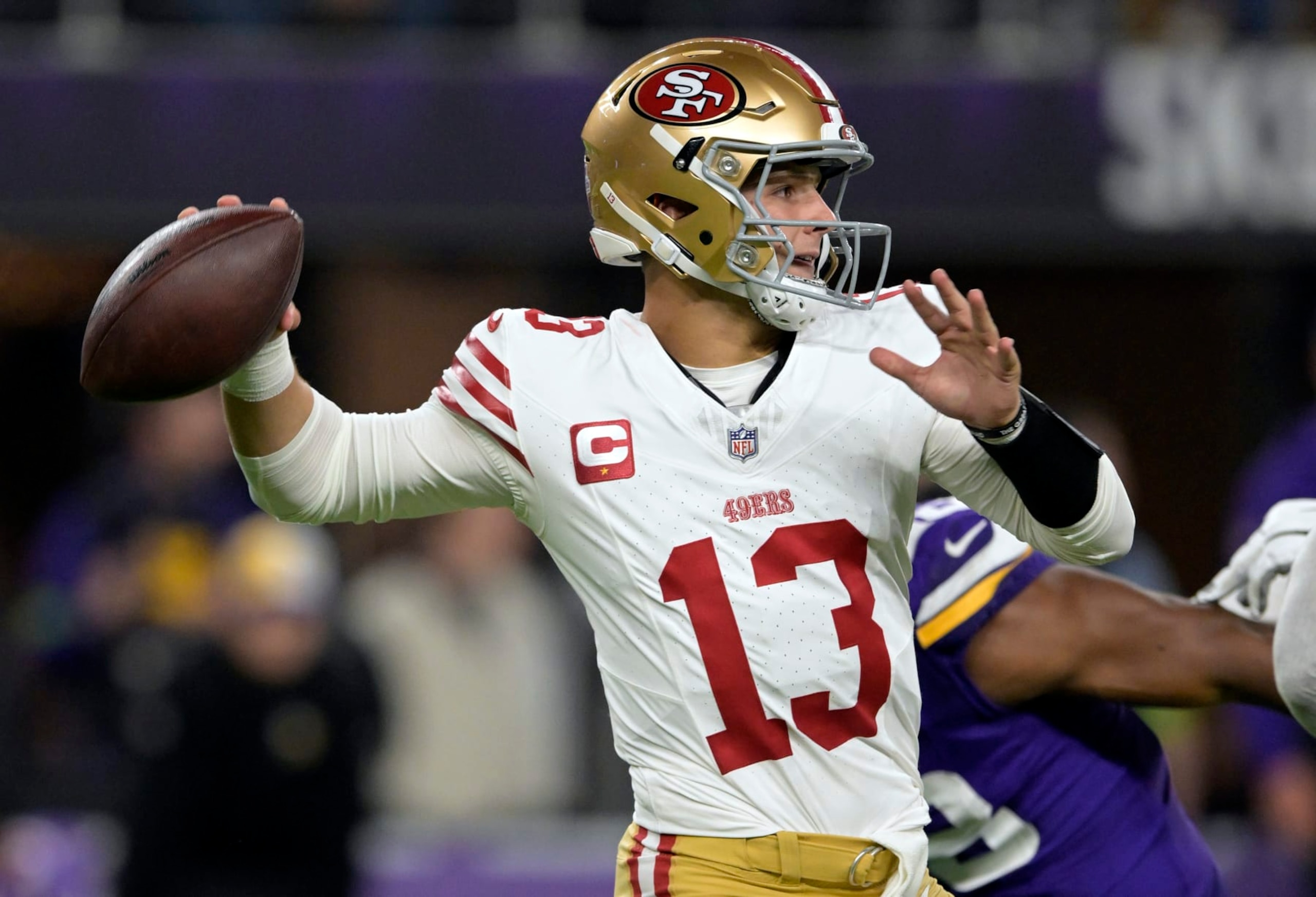 MINNEAPOLIS, MN - OCTOBER 23: San Francisco 49ers quarterback Brock Purdy (13) throws a pass during the second quarter of an NFL game between the Minnesota Vikings and San Francisco 49ers on October 23, 2023, at U.S. Bank Stadium in Minneapolis, MN.(Photo by Nick Wosika/Icon Sportswire via Getty Images) MINNEAPOLIS, MN - OCTOBER 23: San Francisco 49ers quarterback Brock Purdy (13) throws a pass during the second quarter of an NFL game between the Minnesota Vikings and San Francisco 49ers on October 23, 2023, at U.S. Bank Stadium in Minneapolis, MN.(Photo by Nick Wosika/Icon Sportswire via Getty Images)