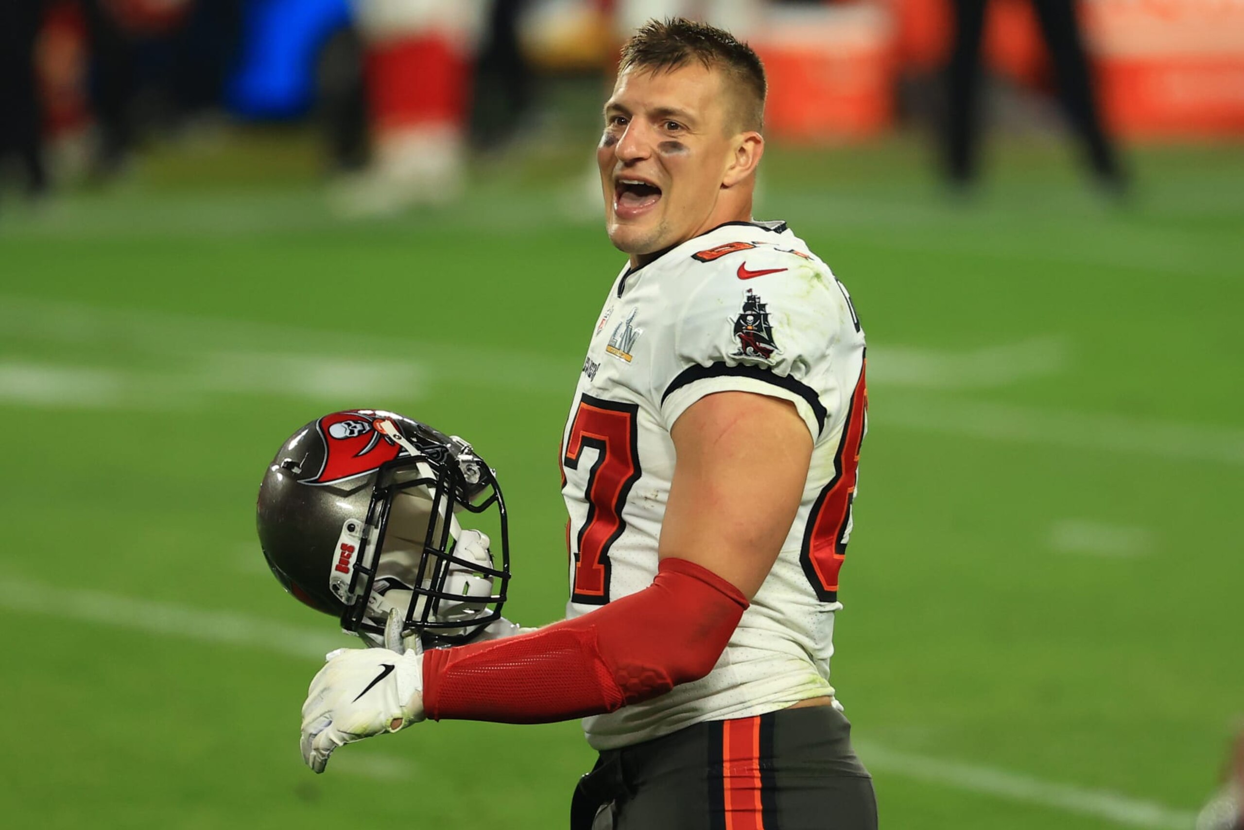 TAMPA, FLORIDA - FEBRUARY 07: Rob Gronkowski #87 of the Tampa Bay Buccaneers celebrates after winning Super Bowl LV at Raymond James Stadium on February 07, 2021 in Tampa, Florida. The Buccaneers defeated the Chiefs 31-9. (Photo by Mike Ehrmann/Getty Images) TAMPA, FLORIDA - FEBRUARY 07: Rob Gronkowski #87 of the Tampa Bay Buccaneers celebrates after winning Super Bowl LV at Raymond James Stadium on February 07, 2021 in Tampa, Florida. The Buccaneers defeated the Chiefs 31-9. (Photo by Mike Ehrmann/Getty Images)