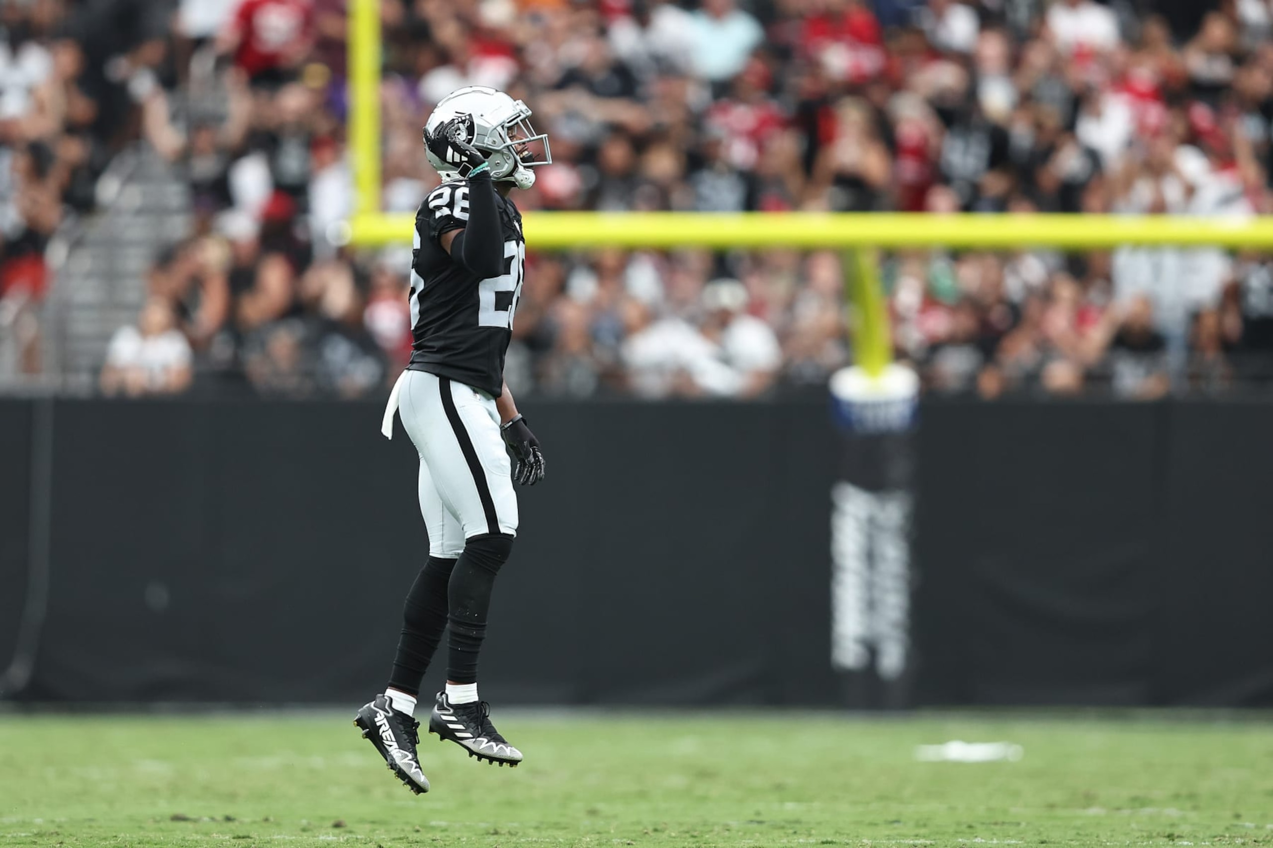 LAS VEGAS, NEVADA - AUGUST 13: David Long Jr. #28 of the Las Vegas Raiders celebrates during a preseason game between the San Francisco 49ers and the Las Vegas Raiders at Allegiant Stadium on August 13, 2023 in Las Vegas, Nevada. (Photo by Michael Owens/Getty Images) LAS VEGAS, NEVADA - AUGUST 13: David Long Jr. #28 of the Las Vegas Raiders celebrates during a preseason game between the San Francisco 49ers and the Las Vegas Raiders at Allegiant Stadium on August 13, 2023 in Las Vegas, Nevada. (Photo by Michael Owens/Getty Images)