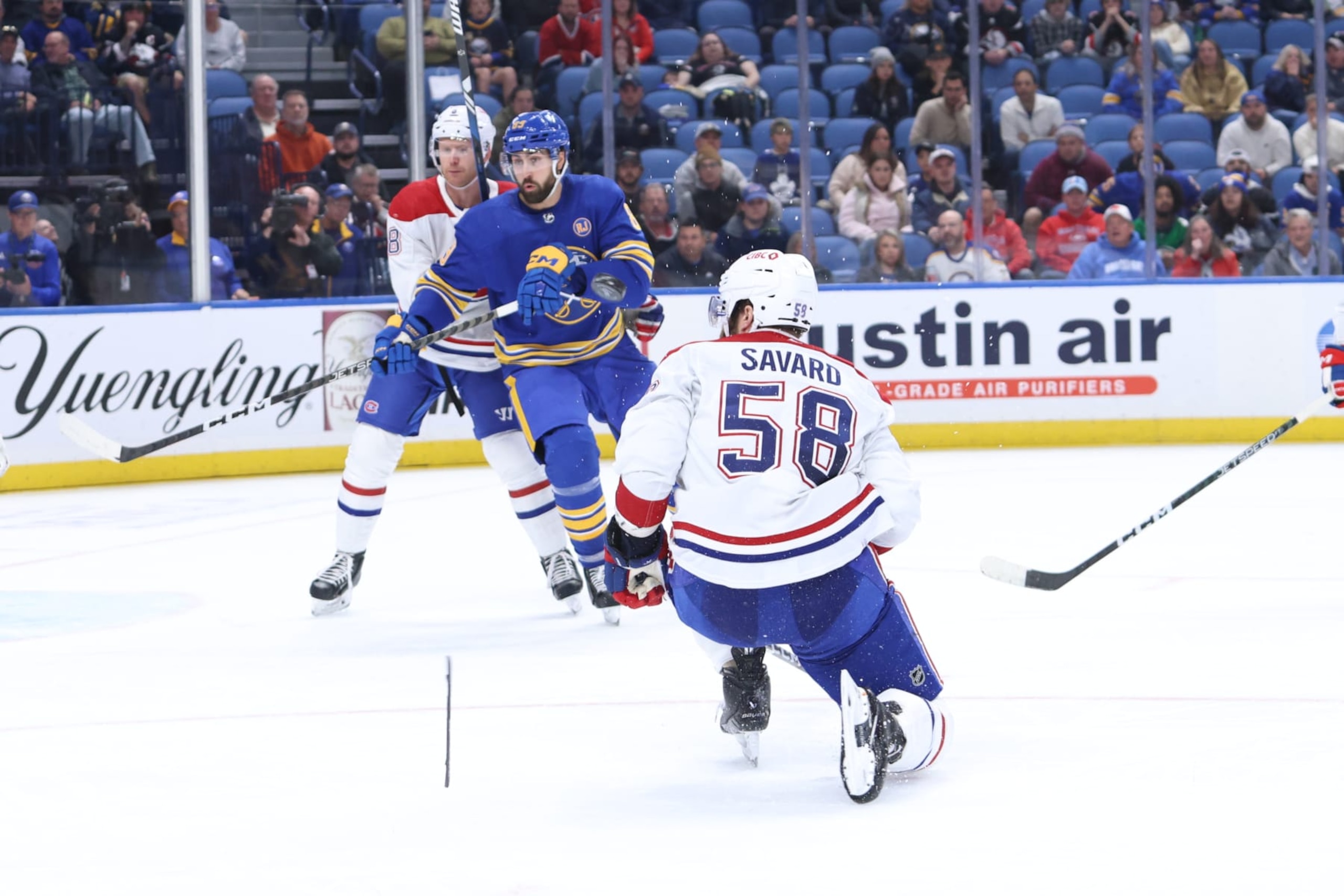 BUFFALO, NEW YORK - OCTOBER 23: David Savard #58 of the Montreal Canadiens loses his skate blade while blocking a shot during an NHL game against the Buffalo Sabres on October 23, 2023 at KeyBank Center in Buffalo, New York. (Photo by Rob Marczynski/NHLI via Getty Images)