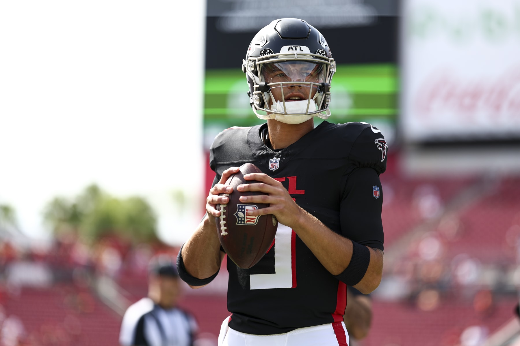 Falcons QB Desmond Ridder