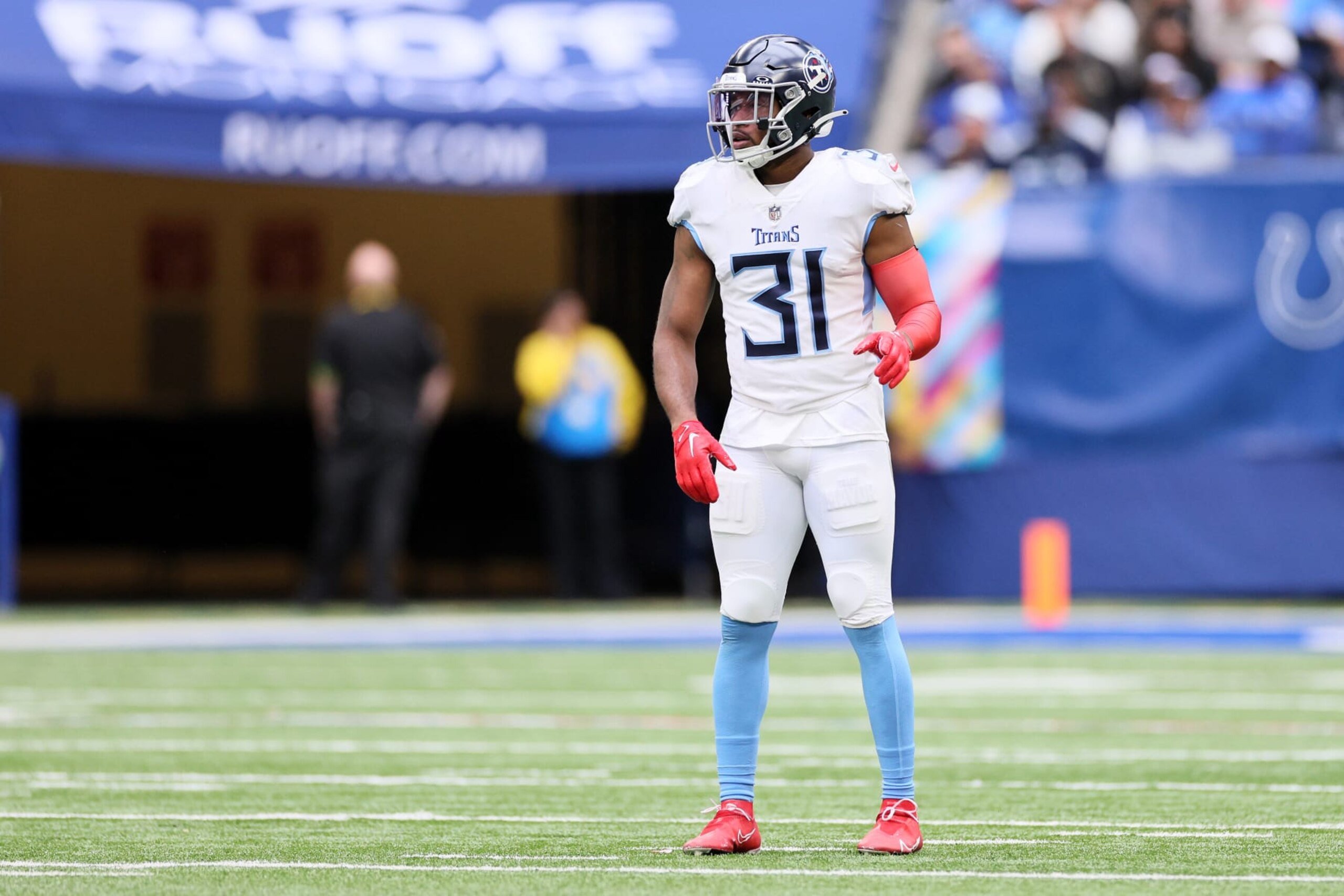 INDIANAPOLIS, INDIANA - OCTOBER 08: Kevin Byard #31 of the Tennessee Titans looks on against the Indianapolis Colts during the second half at Lucas Oil Stadium on October 08, 2023 in Indianapolis, Indiana. (Photo by Andy Lyons/Getty Images)