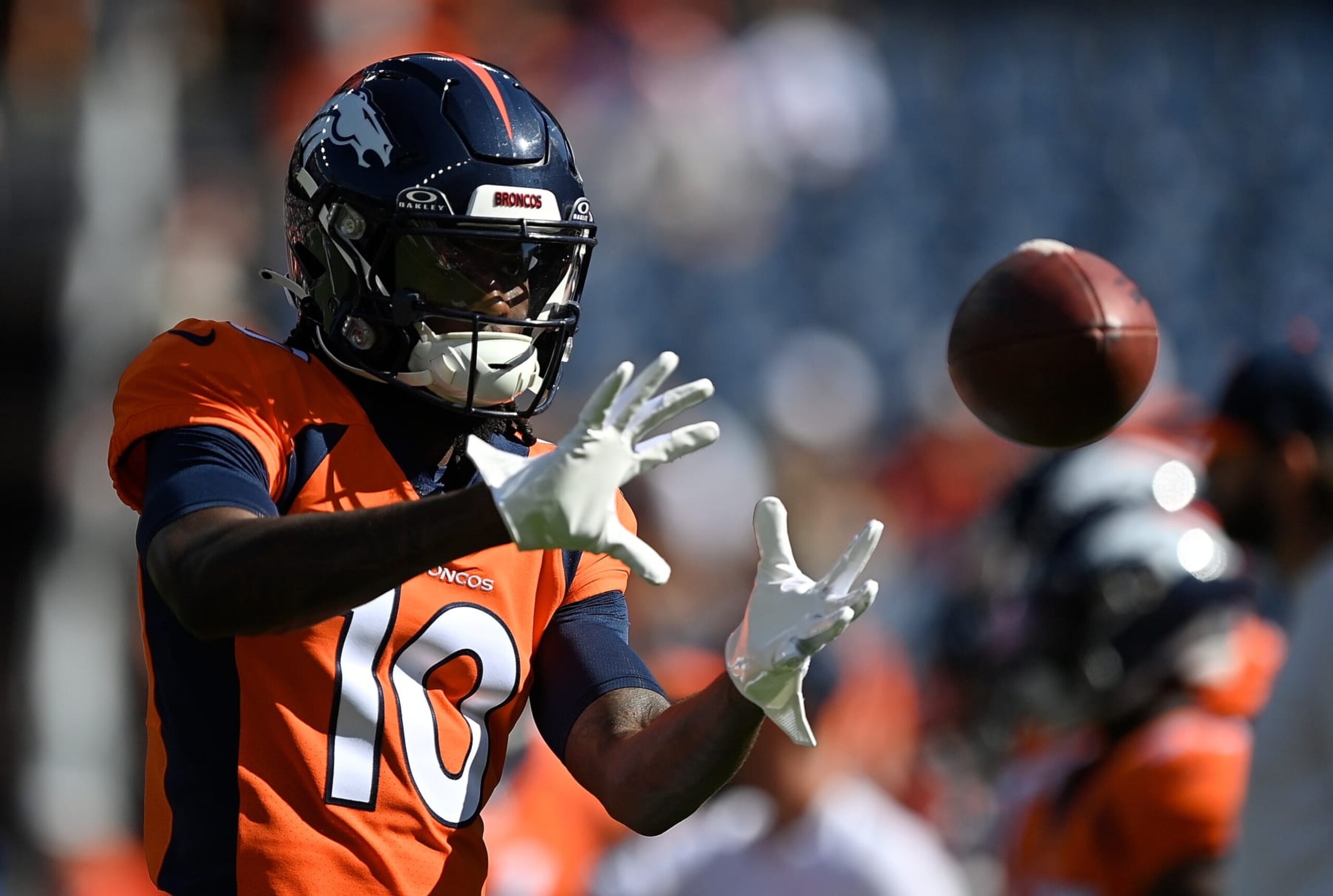 DENVER, COLORADO - OCTOBER 22: Jerry Jeudy #10 of the Denver Broncos warms up prior to a game against the Green Bay Packers at Empower Field At Mile High on October 22, 2023 in Denver, Colorado. (Photo by Dustin Bradford/Getty Images)