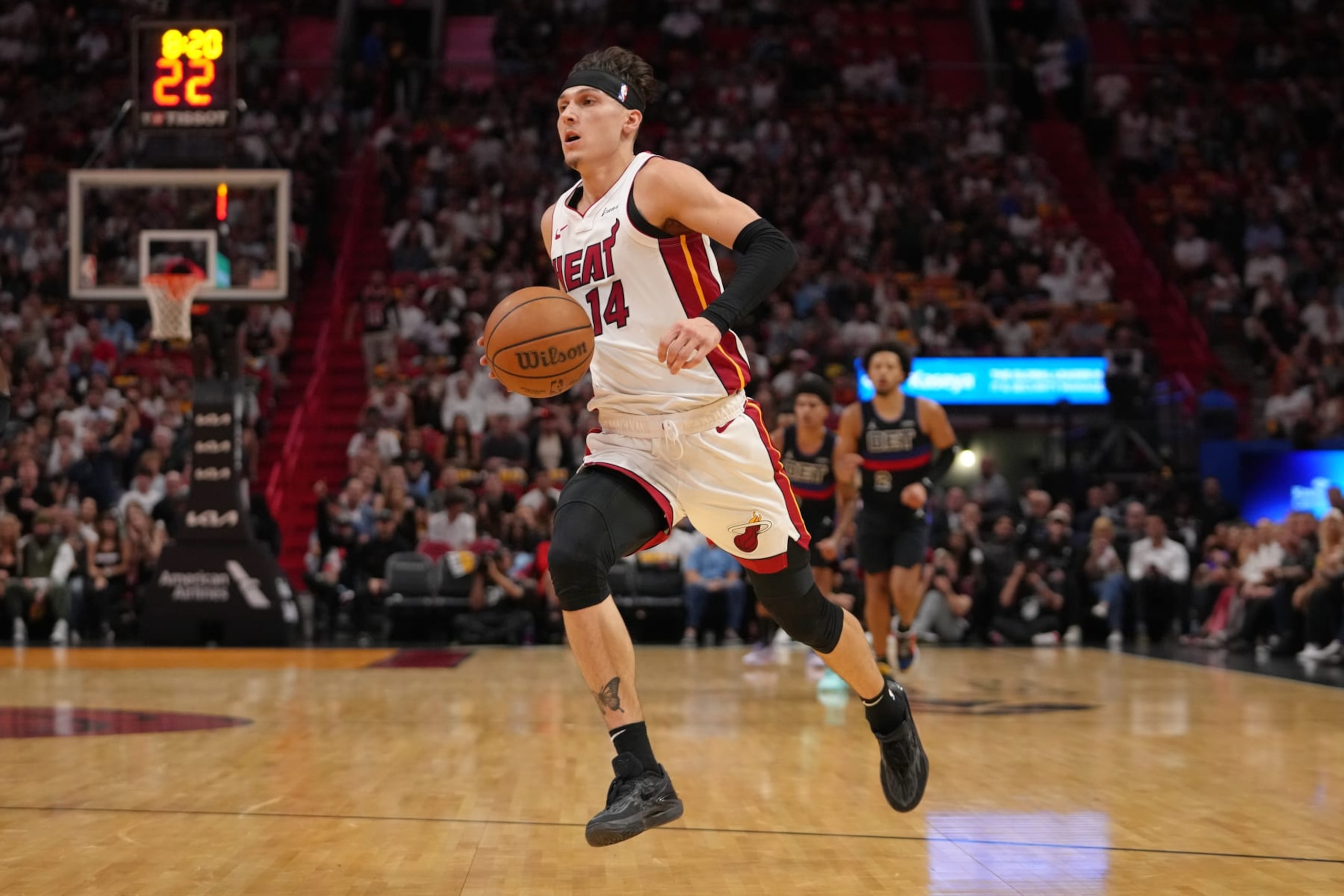 MIAMI, FL - OCTOBER 25: Tyler Herro #14 of the Miami Heat dribbles the ball during the game against the Detroit Pistons on October 25, 2023 at Kaseya Center in Miami, Florida. NOTE TO USER: User expressly acknowledges and agrees that, by downloading and or using this Photograph, user is consenting to the terms and conditions of the Getty Images License Agreement. Mandatory Copyright Notice: Copyright 2023 NBAE (Photo by Eric Espada/NBAE via Getty Images)